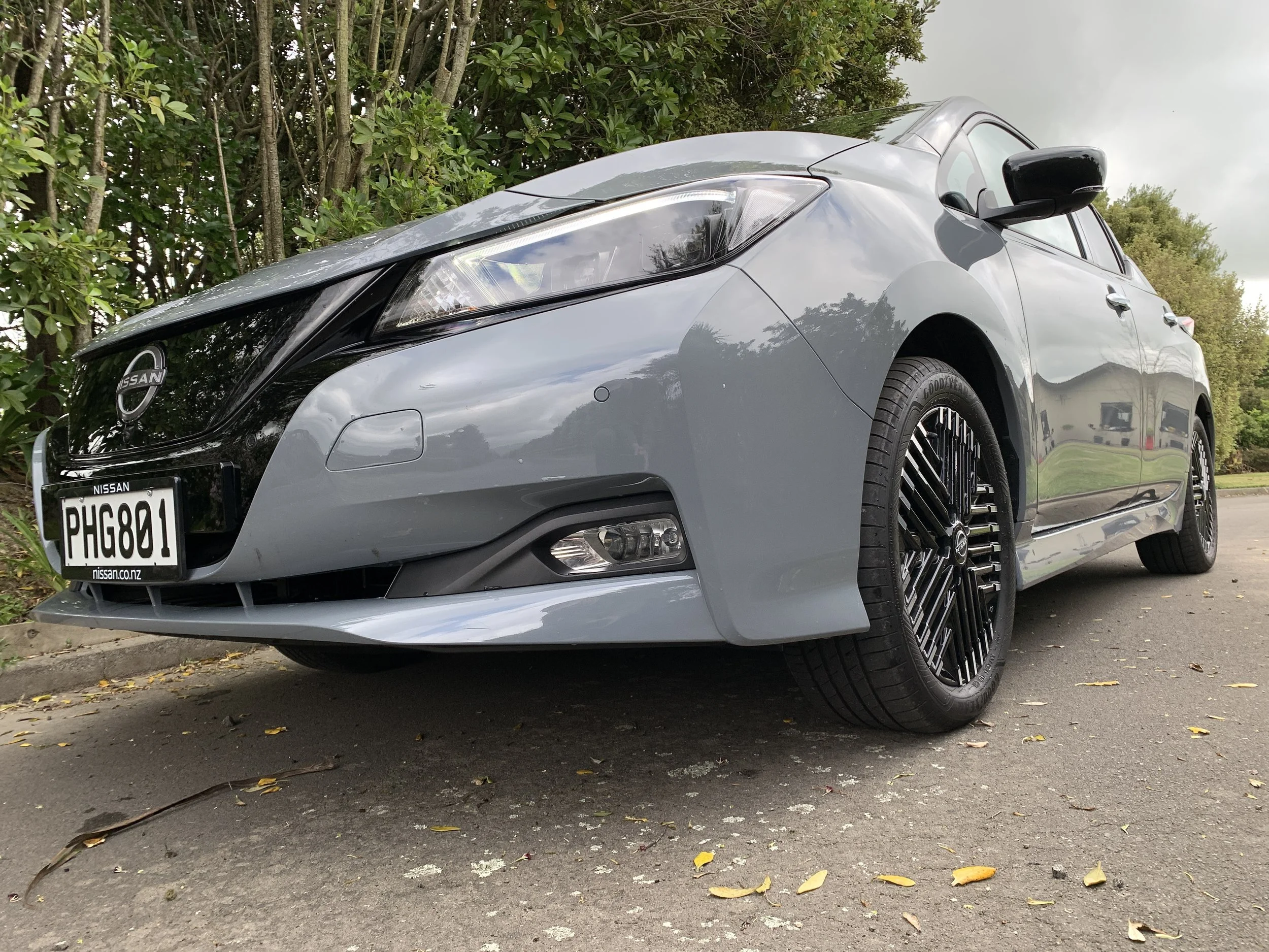 Roadtest review Nissan Leaf 40kW: Charging along quietly