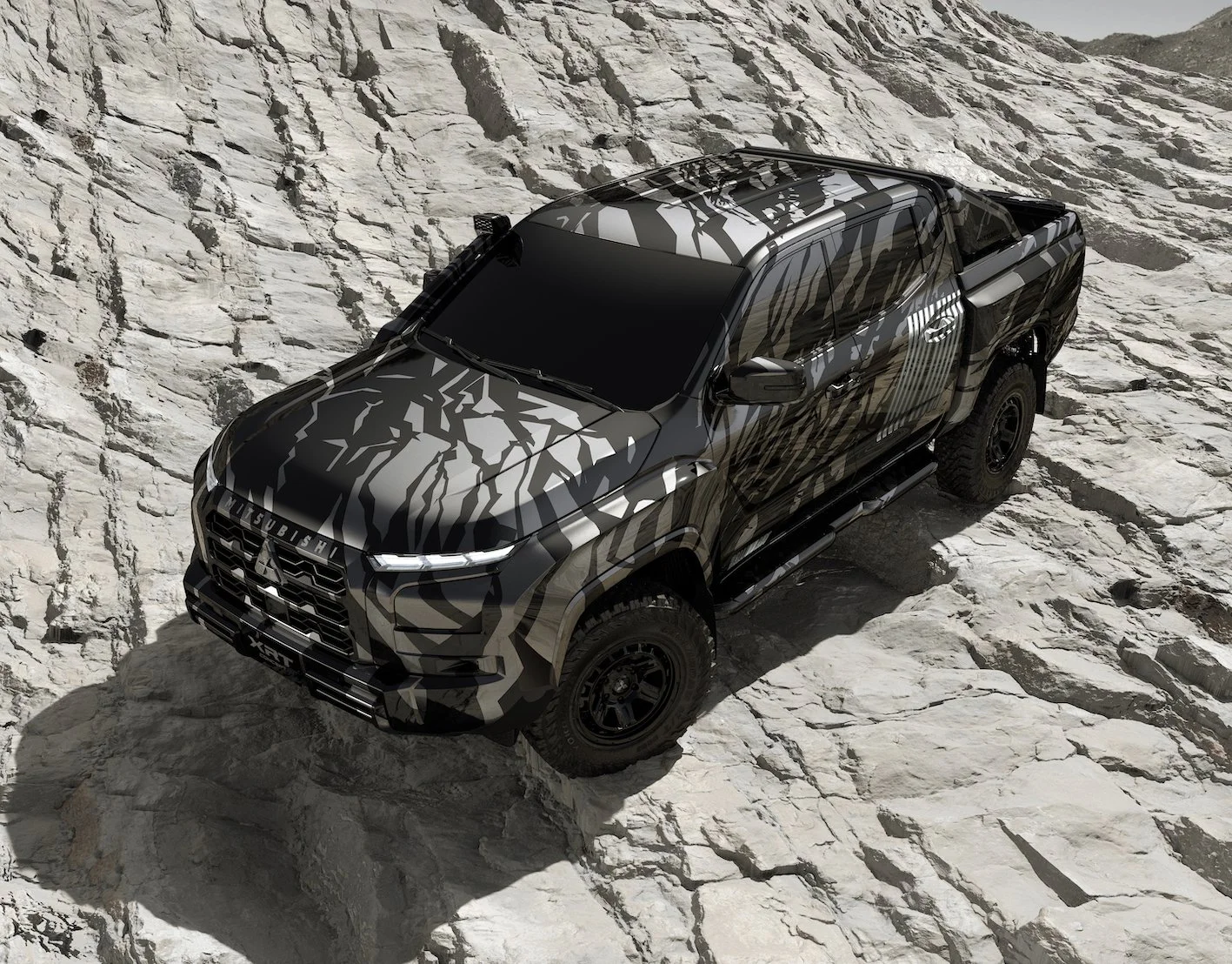 Show star the new Triton in warpaint 