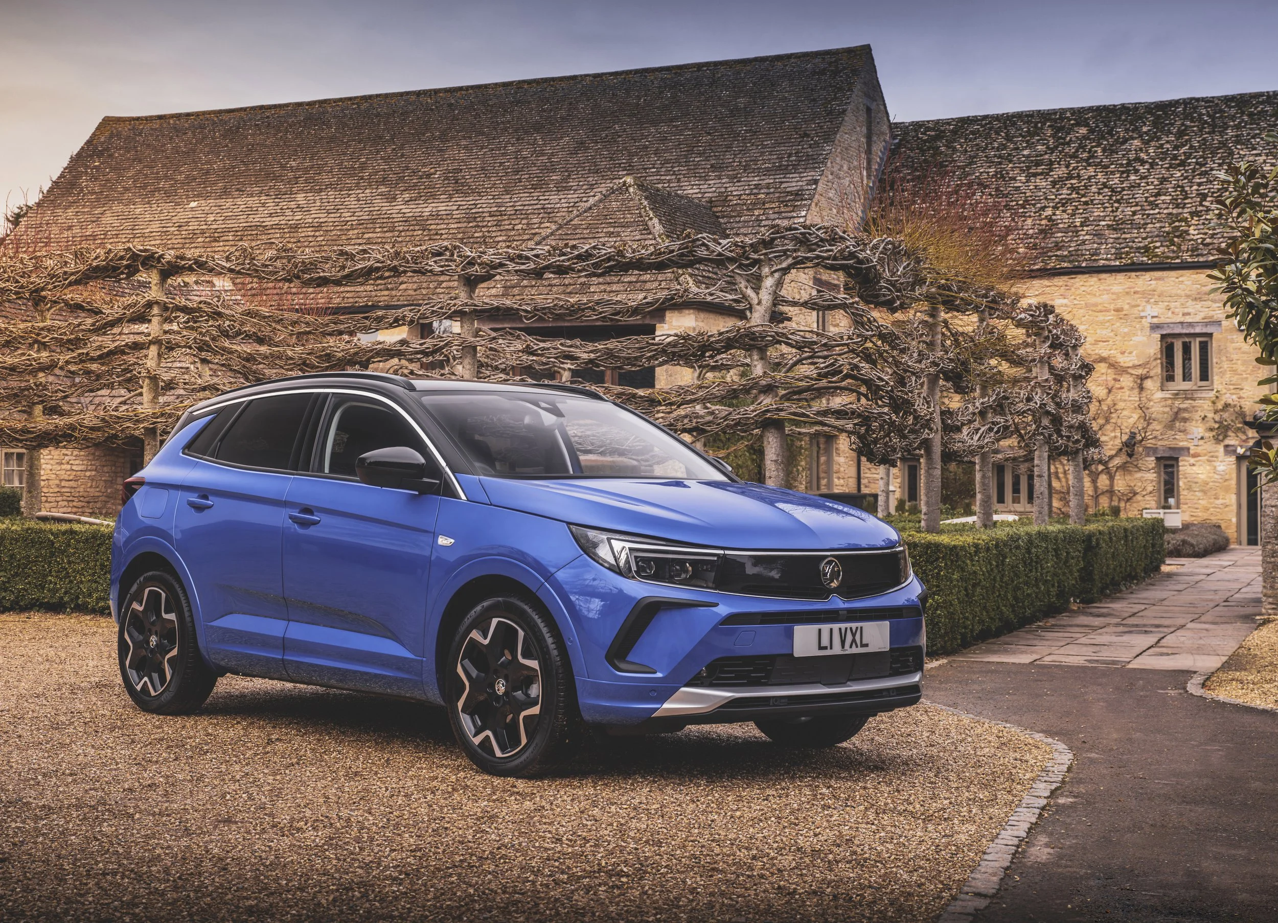 Opel first to start incentive strategy as market dries?