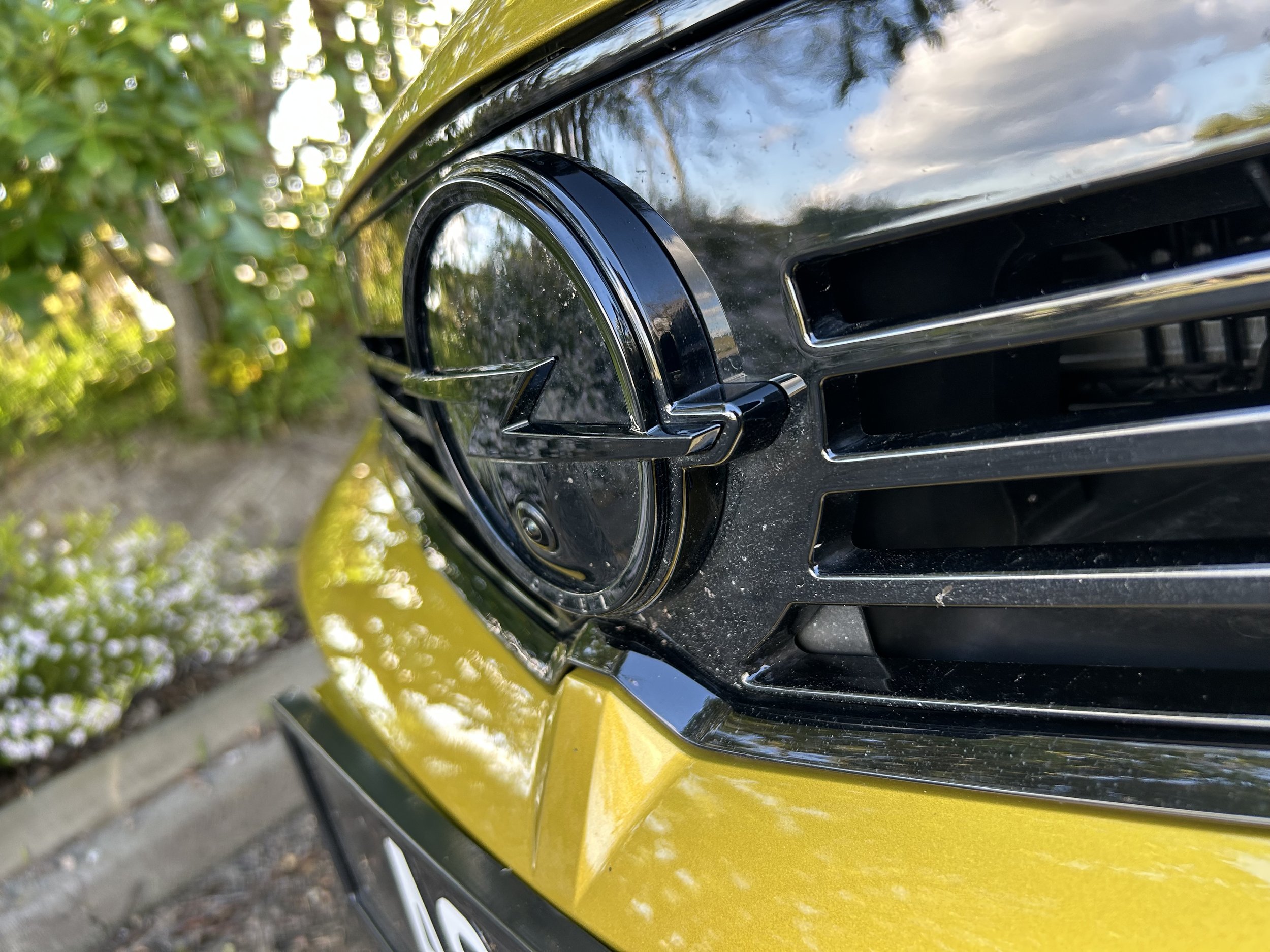 Opel Astra SRi road test review: Lightning strikes