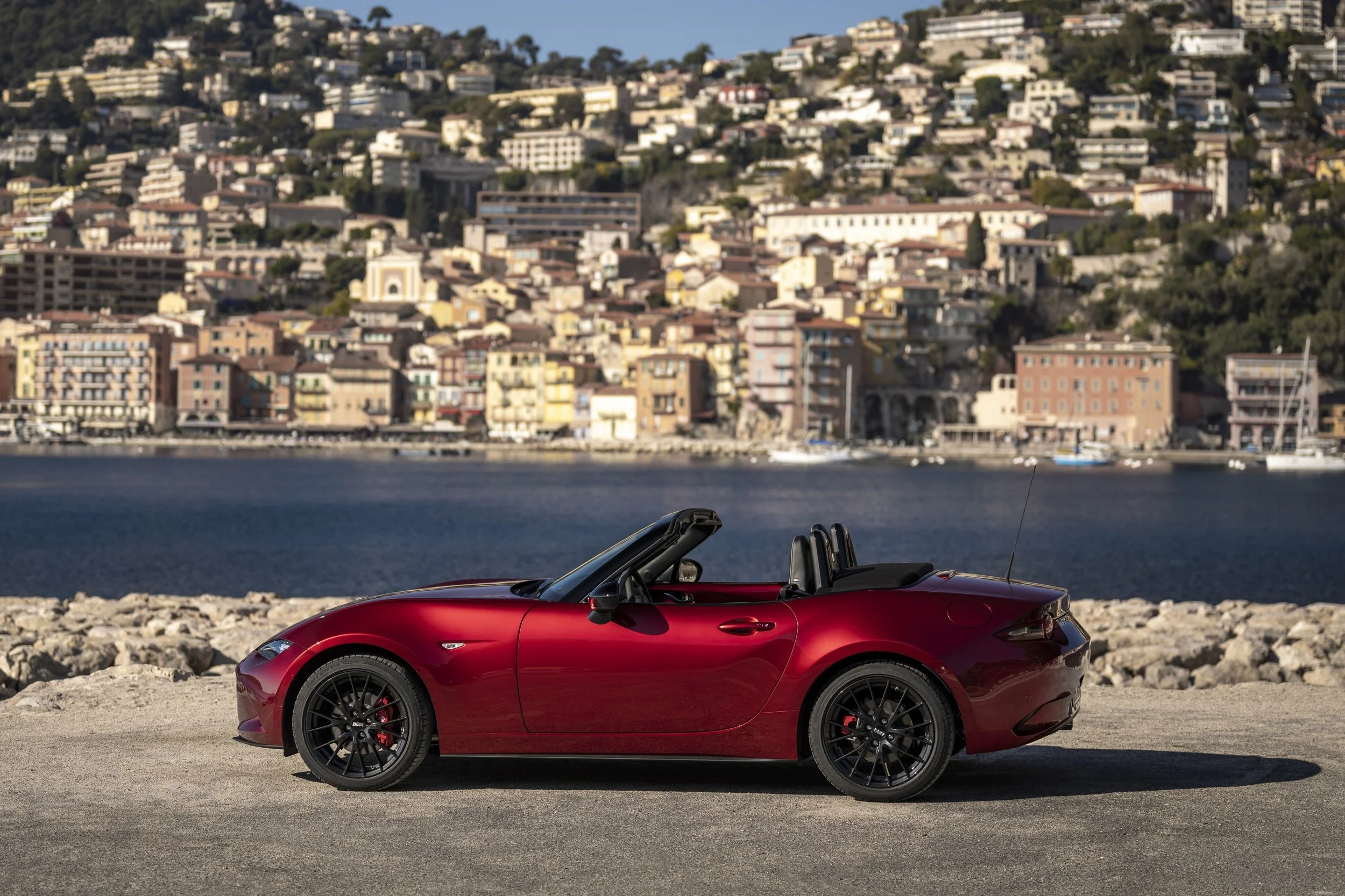 MX-5 revisions favour purist choice roadster 