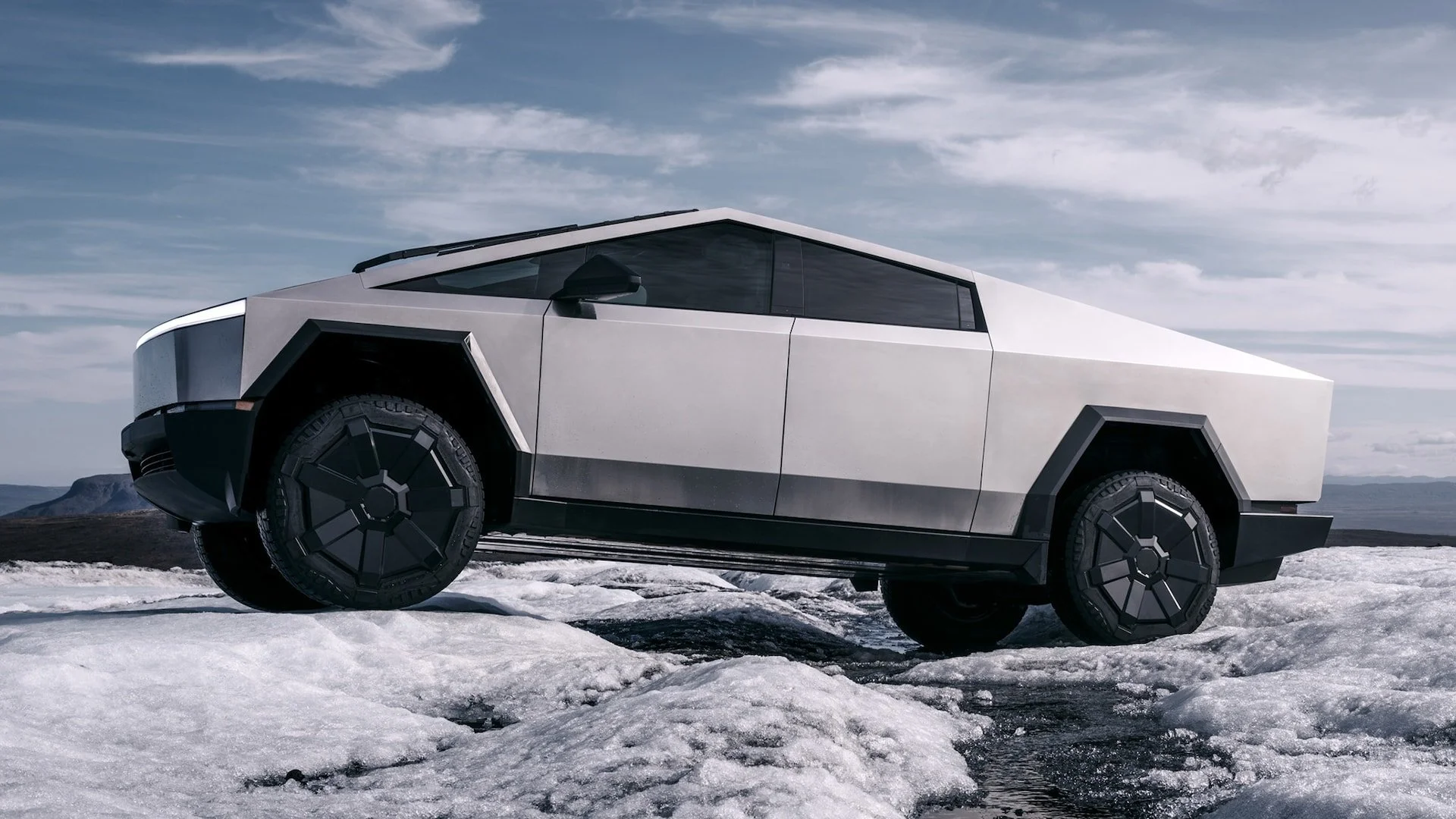 Podholic: Watt’s up on the EV landscape
