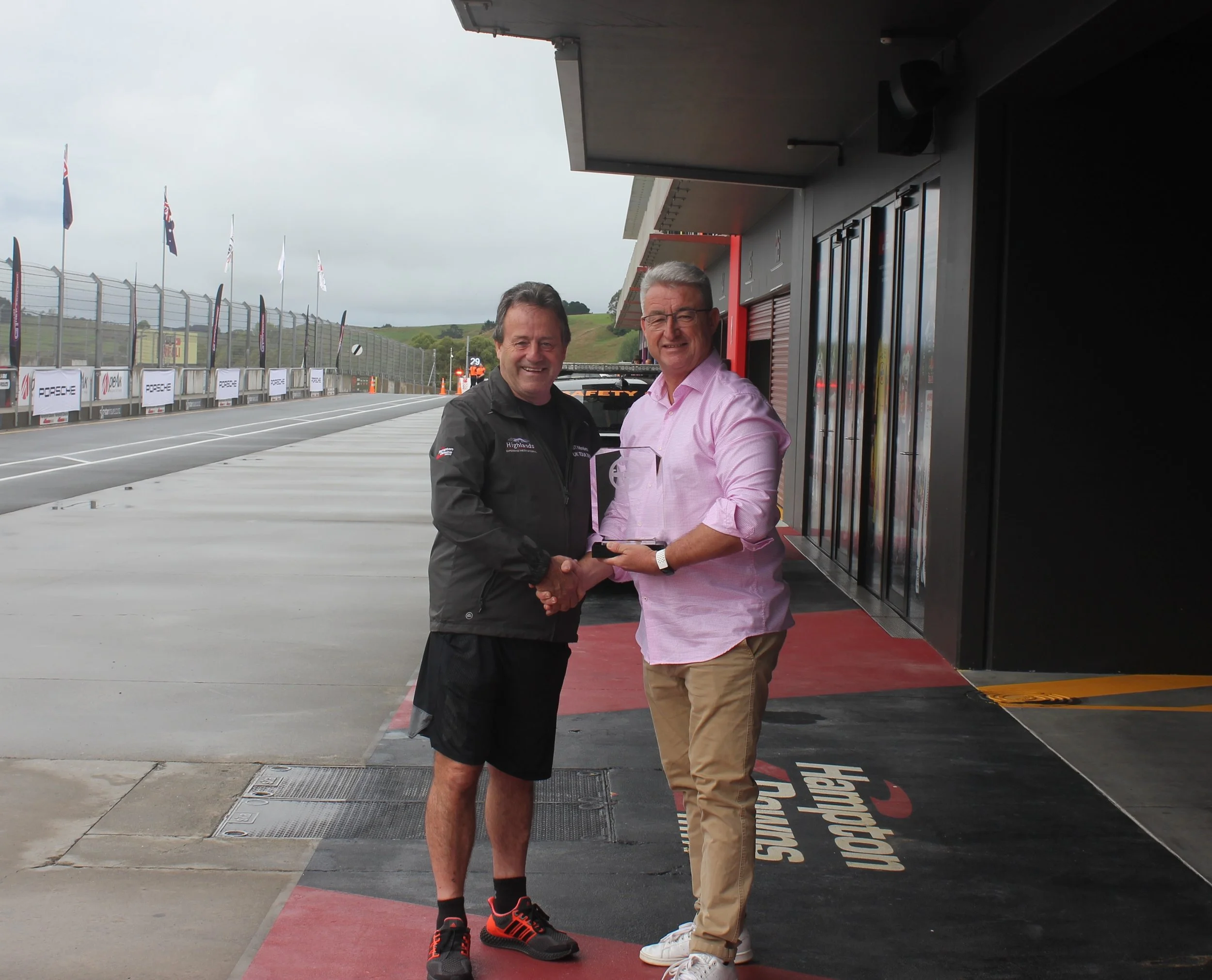 Motoring writers honour Quinn