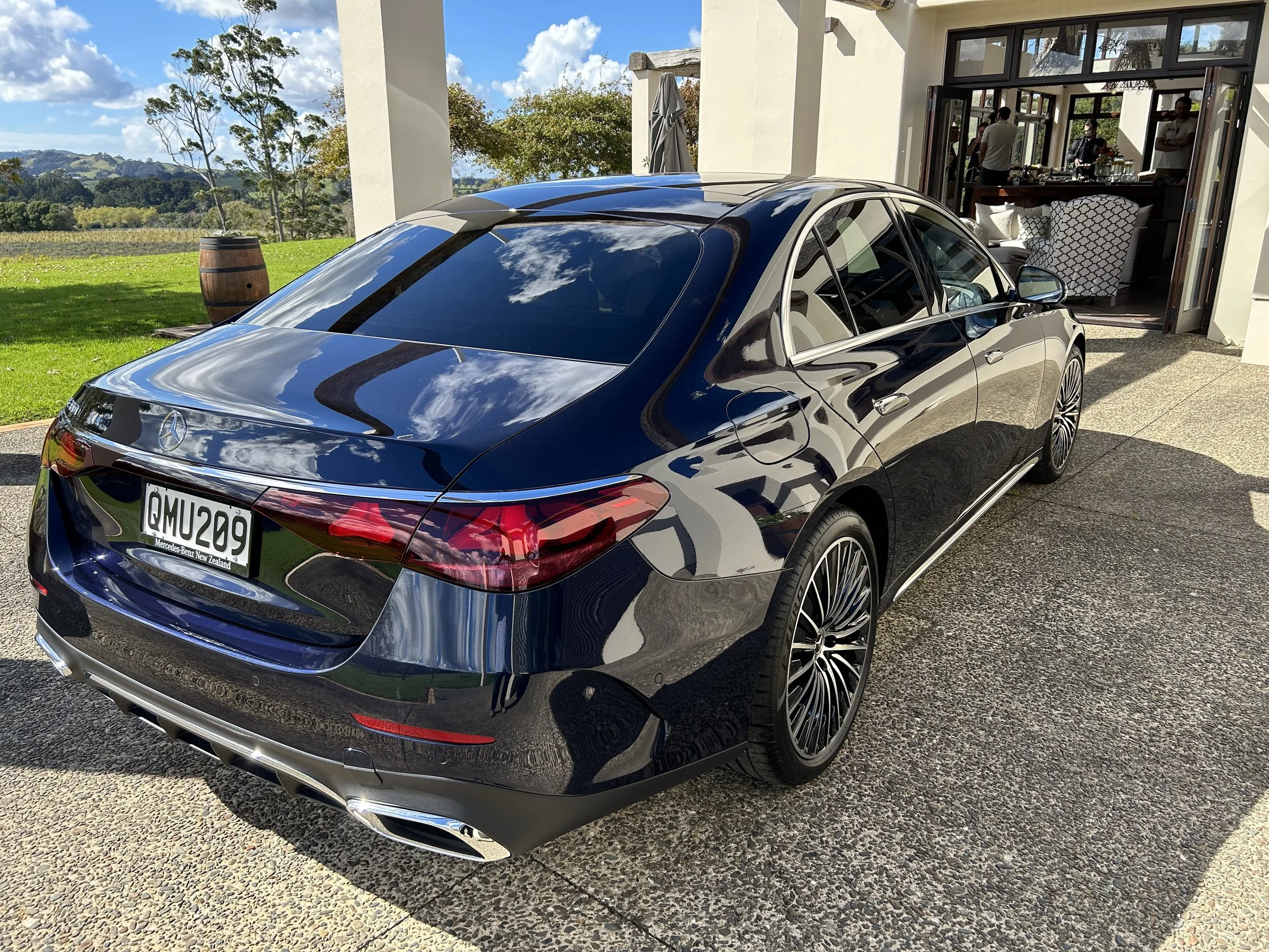 E-Class first look points to new direction