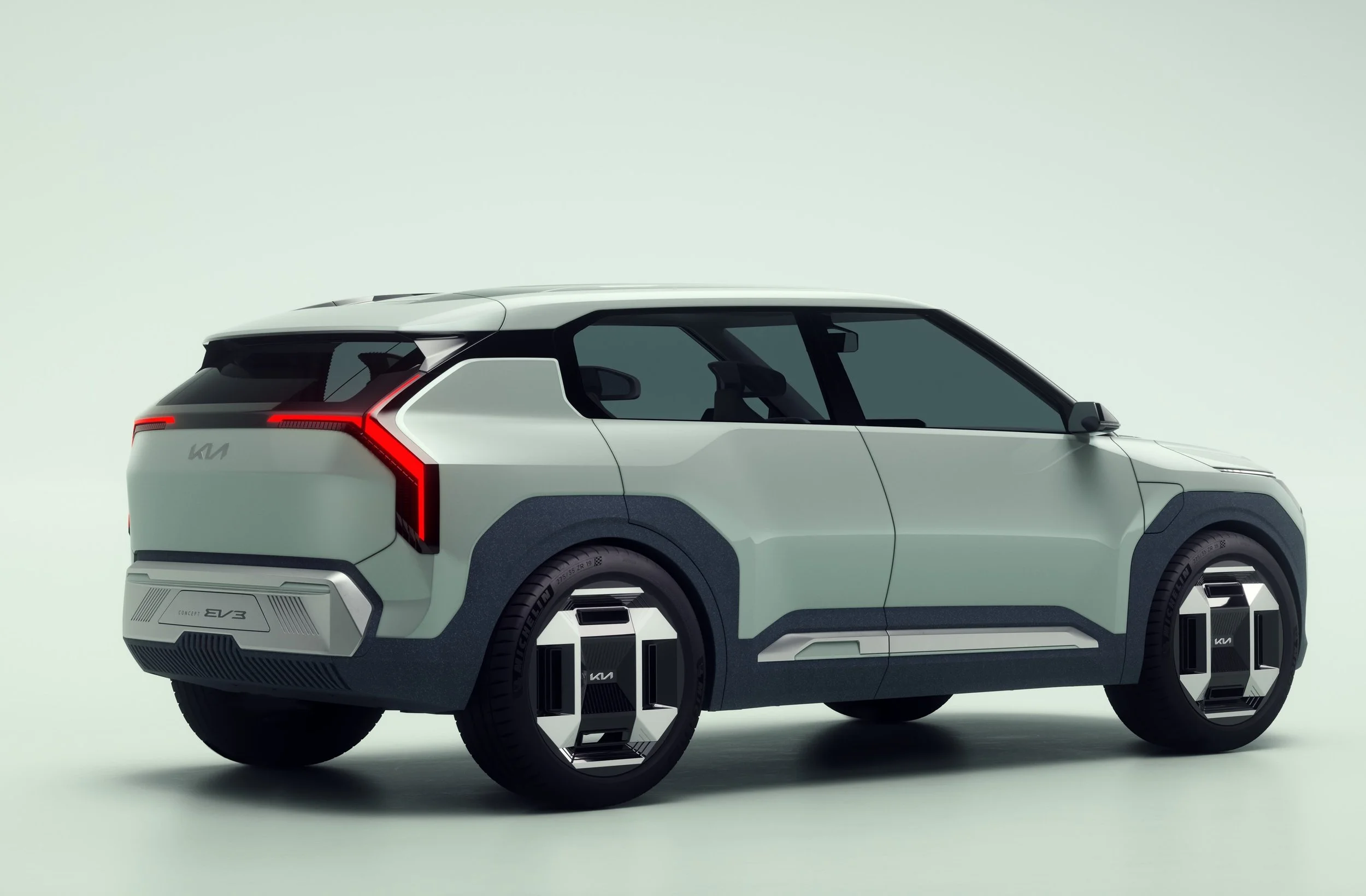 EV3 teaser shots confirm concept cred