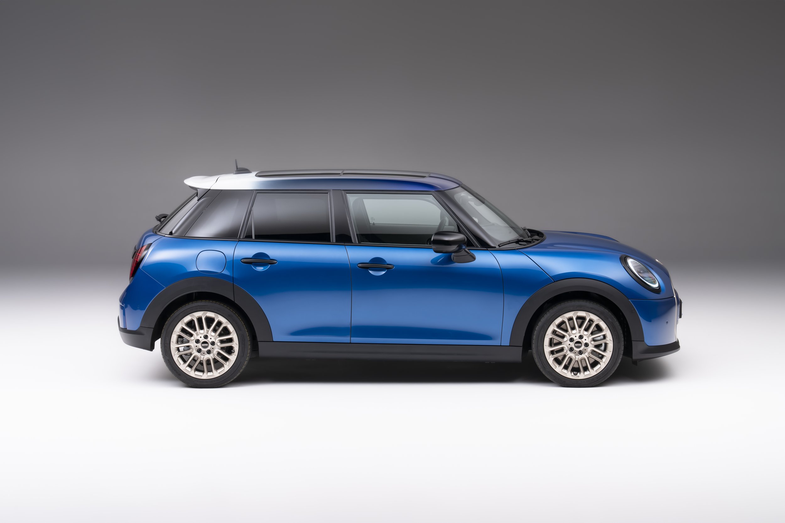 Five-door Mini Cooper to join NZ family