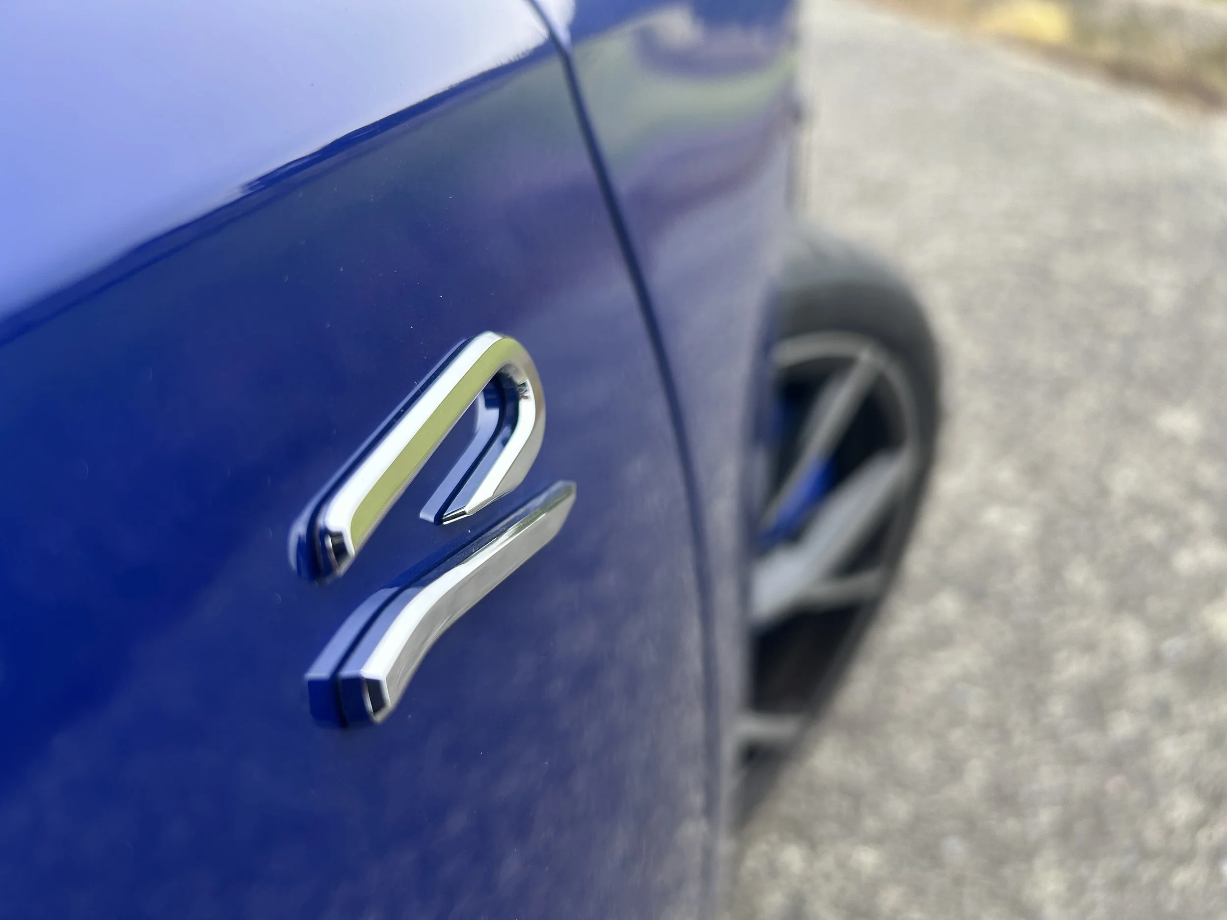 Volkswagen Golf R road test review: Pro circuit king