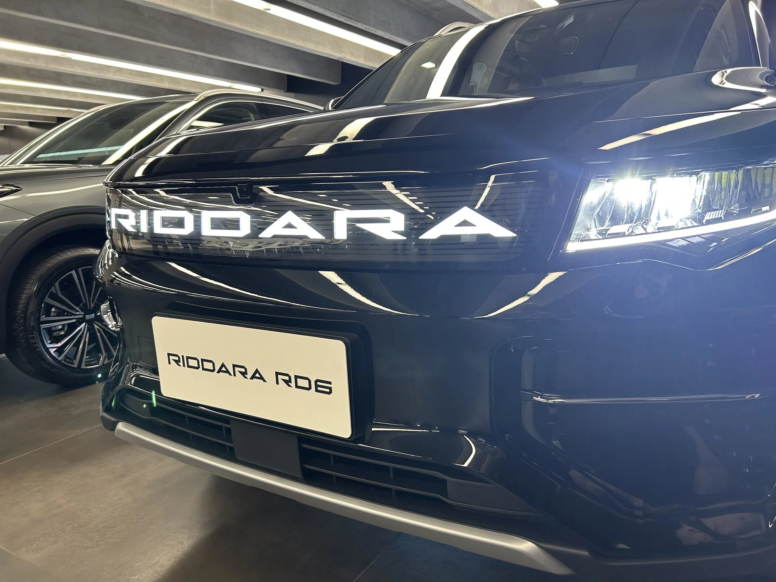 Geely brands on electric ute, van attack