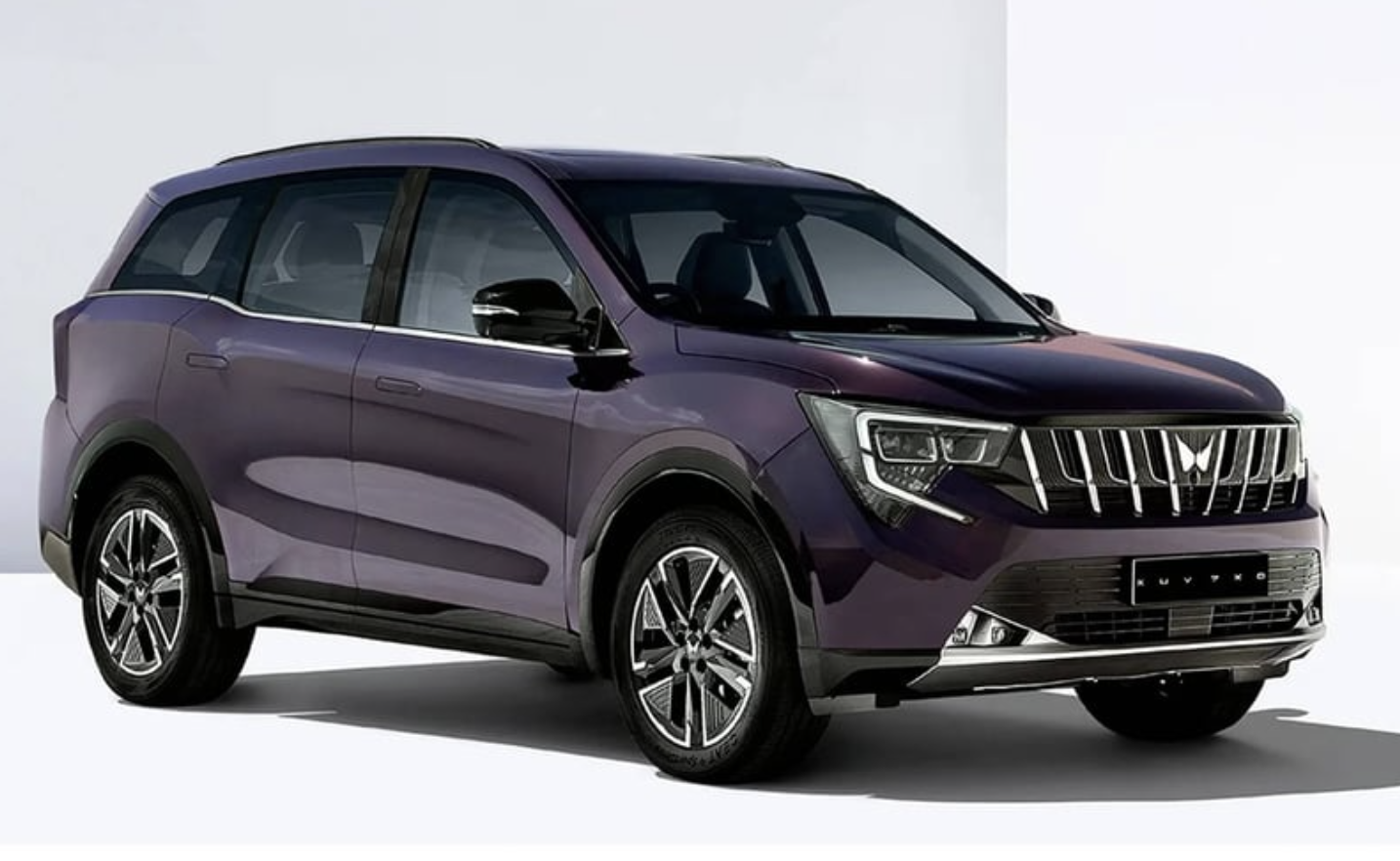 Timing challenges for petrol, battery seven chair Mahindras