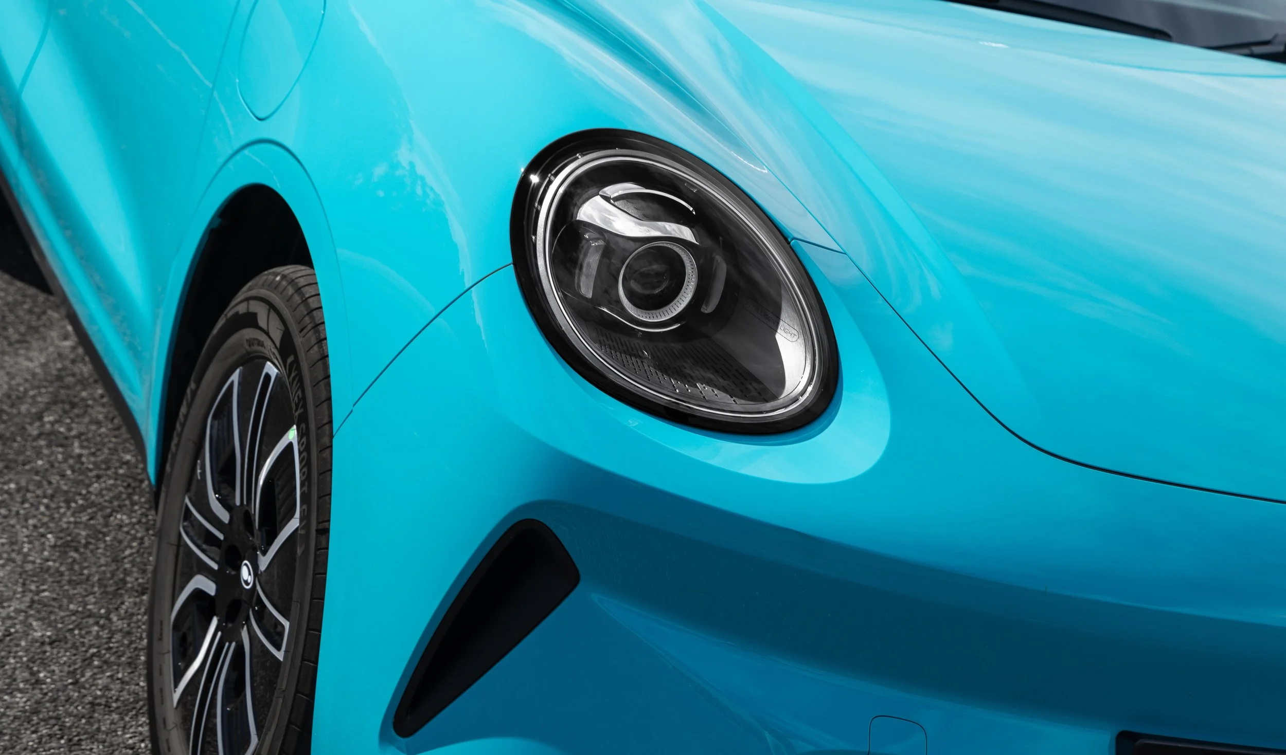 Ora goes larger - but keeps stickers static