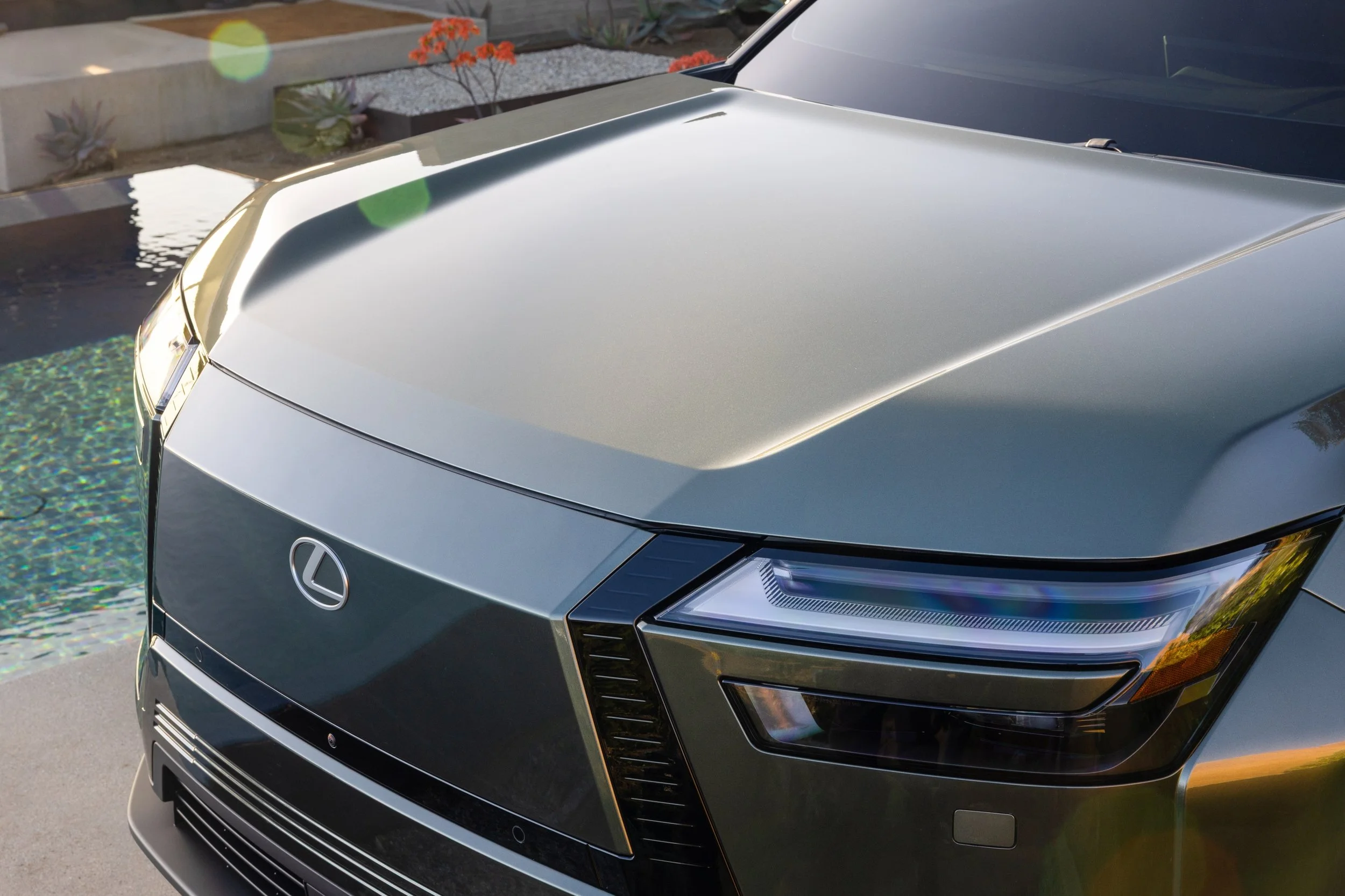 TZ brings the ‘high’ life with Lexus trimmings
