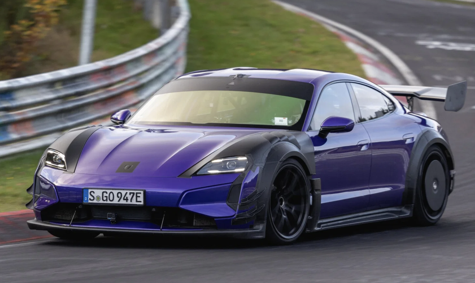 Porsche regains Nordschleife EV cred