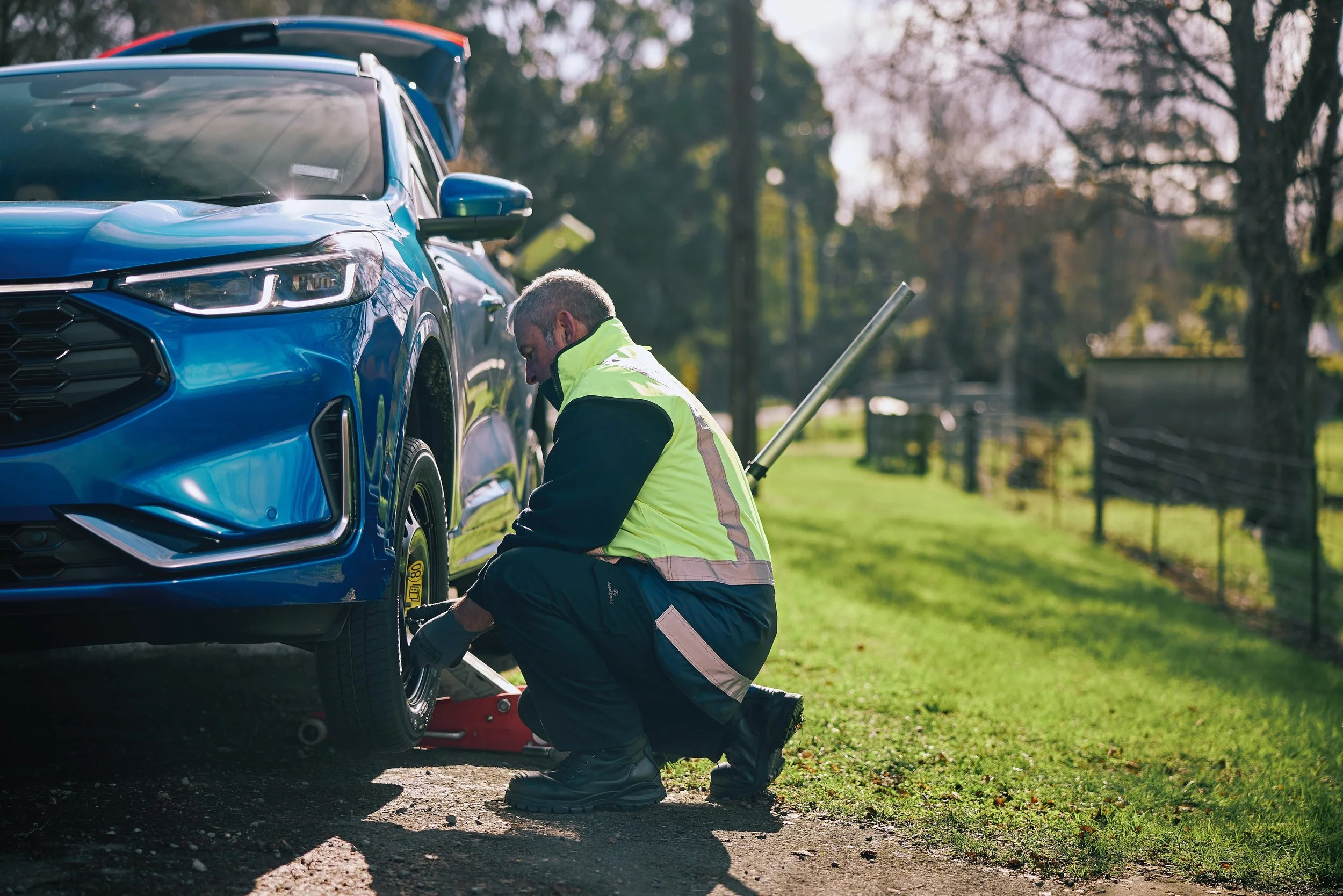 Ford strengthens service pitch