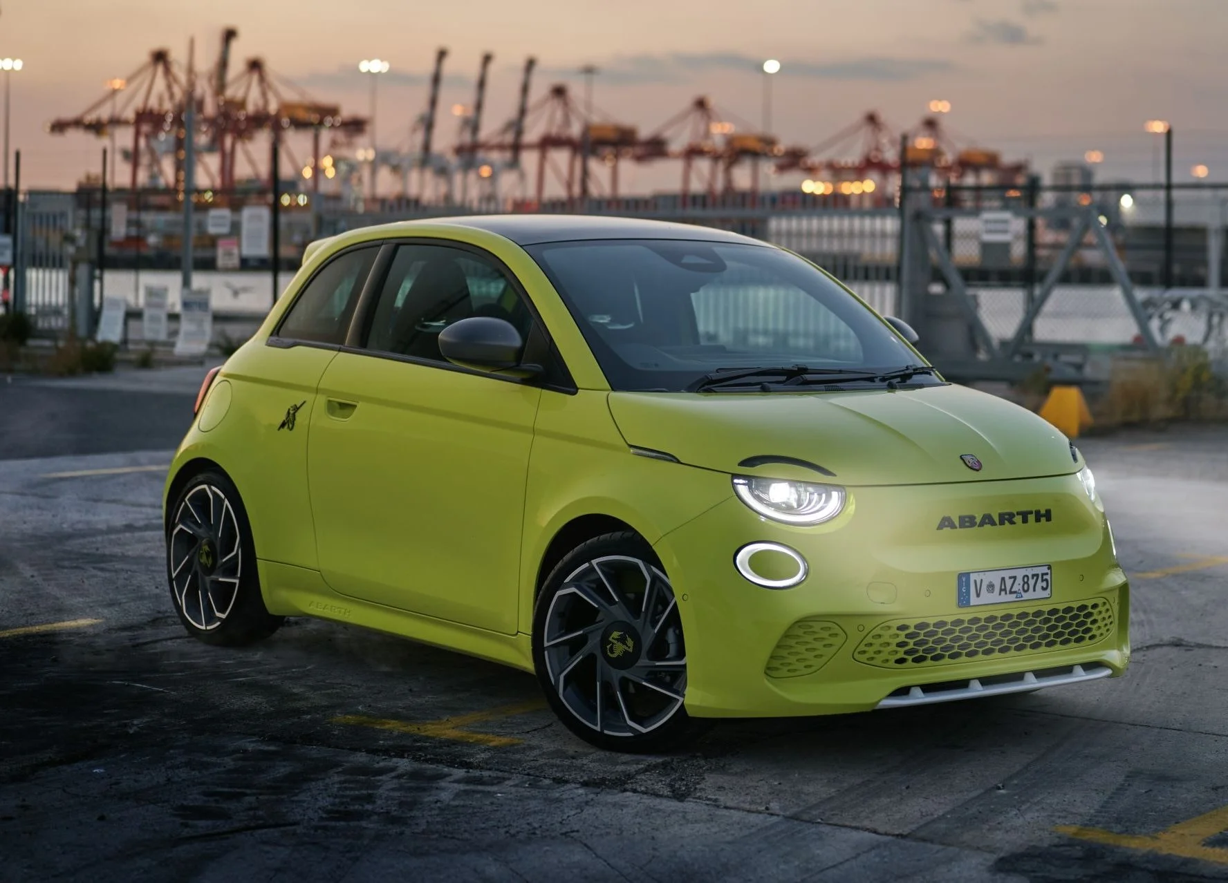 Arrivederci baby - Fiat cars pulled