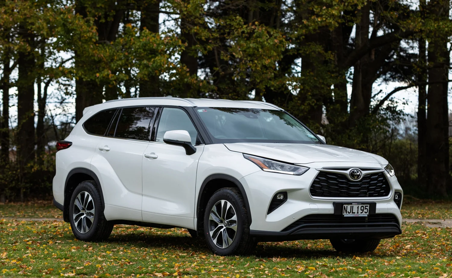 Toyota Highlander ZR Limited review: Less heat, less burn than a V6 ...