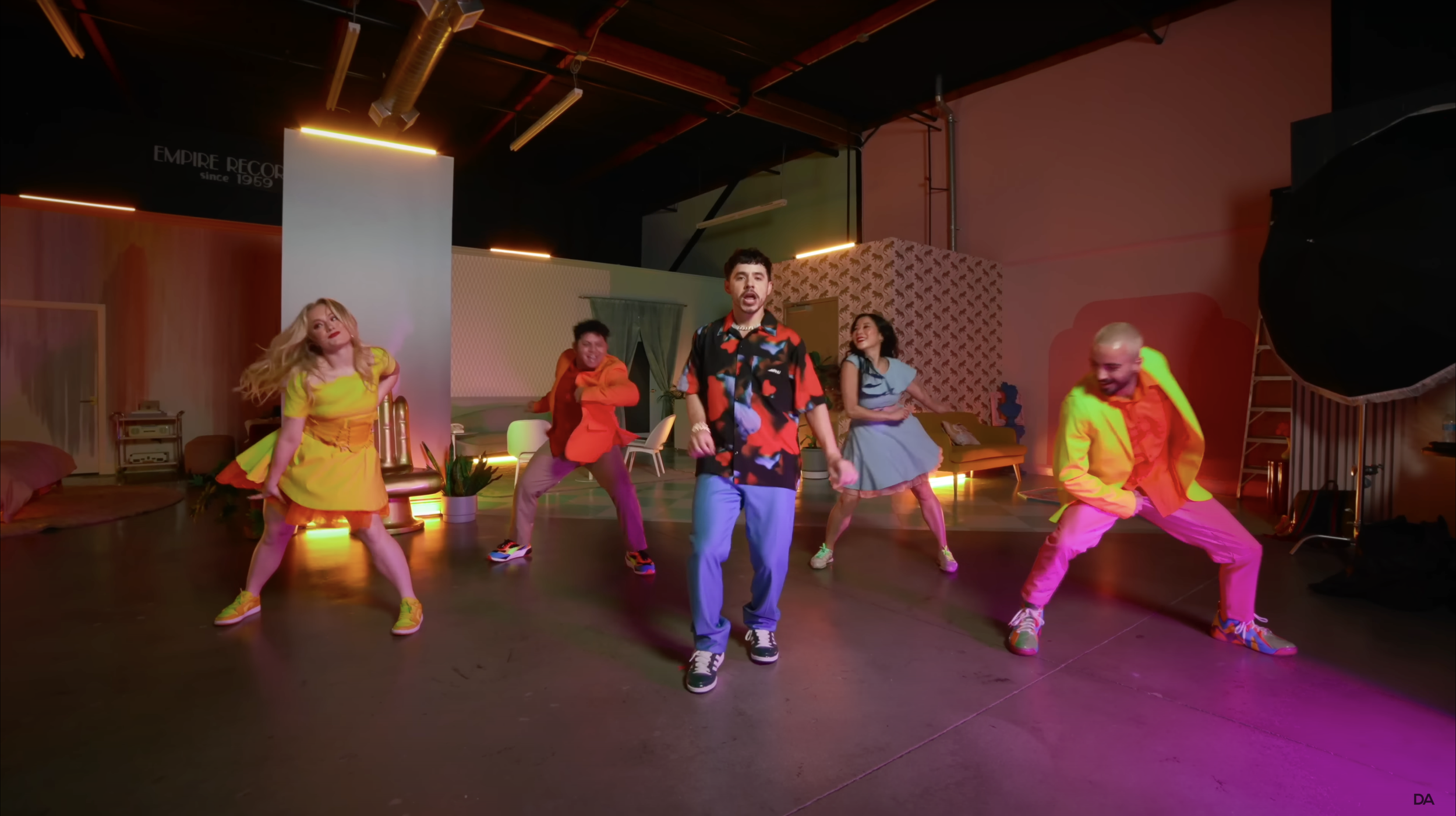 Screenshot 2023-10-28 at 7.09.43 PM.png