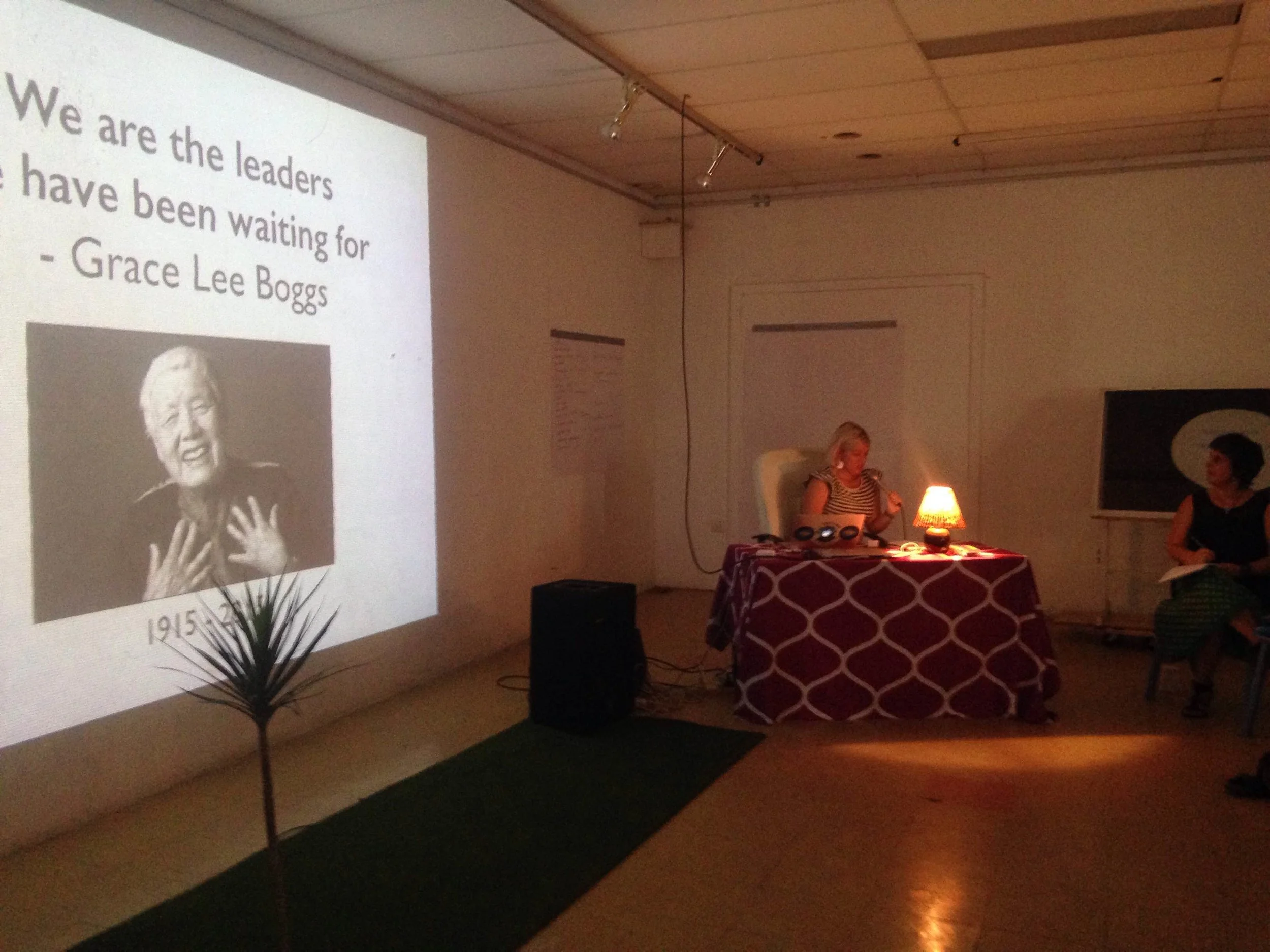 Alex Kelly presenting at Strategic Planets session