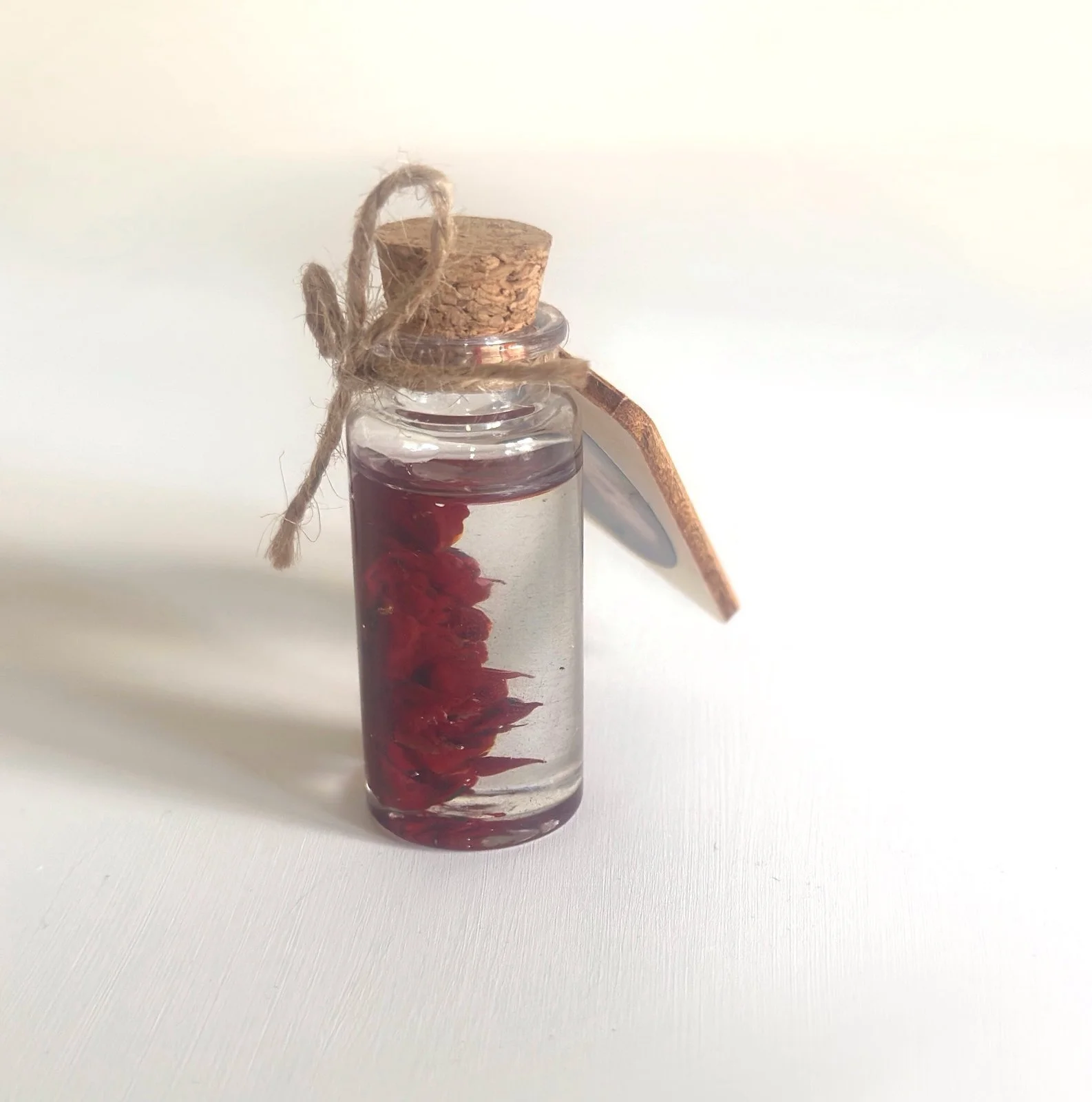 paint-artefact-from-studio-permanent-alizarin-crimson.jpg