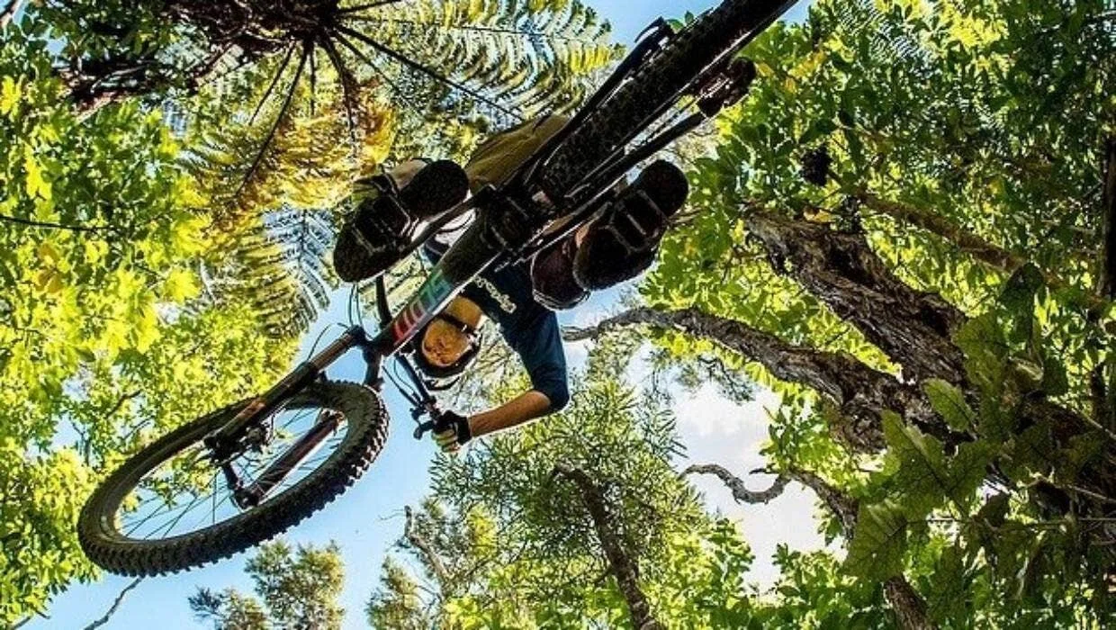 Nelson secures Enduro World Series mountainbiking races in 2021