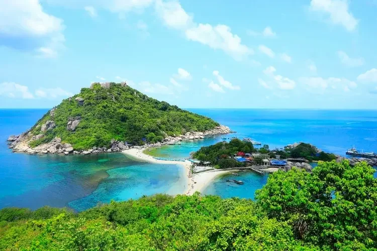 koh-samui-island-thailand.webp