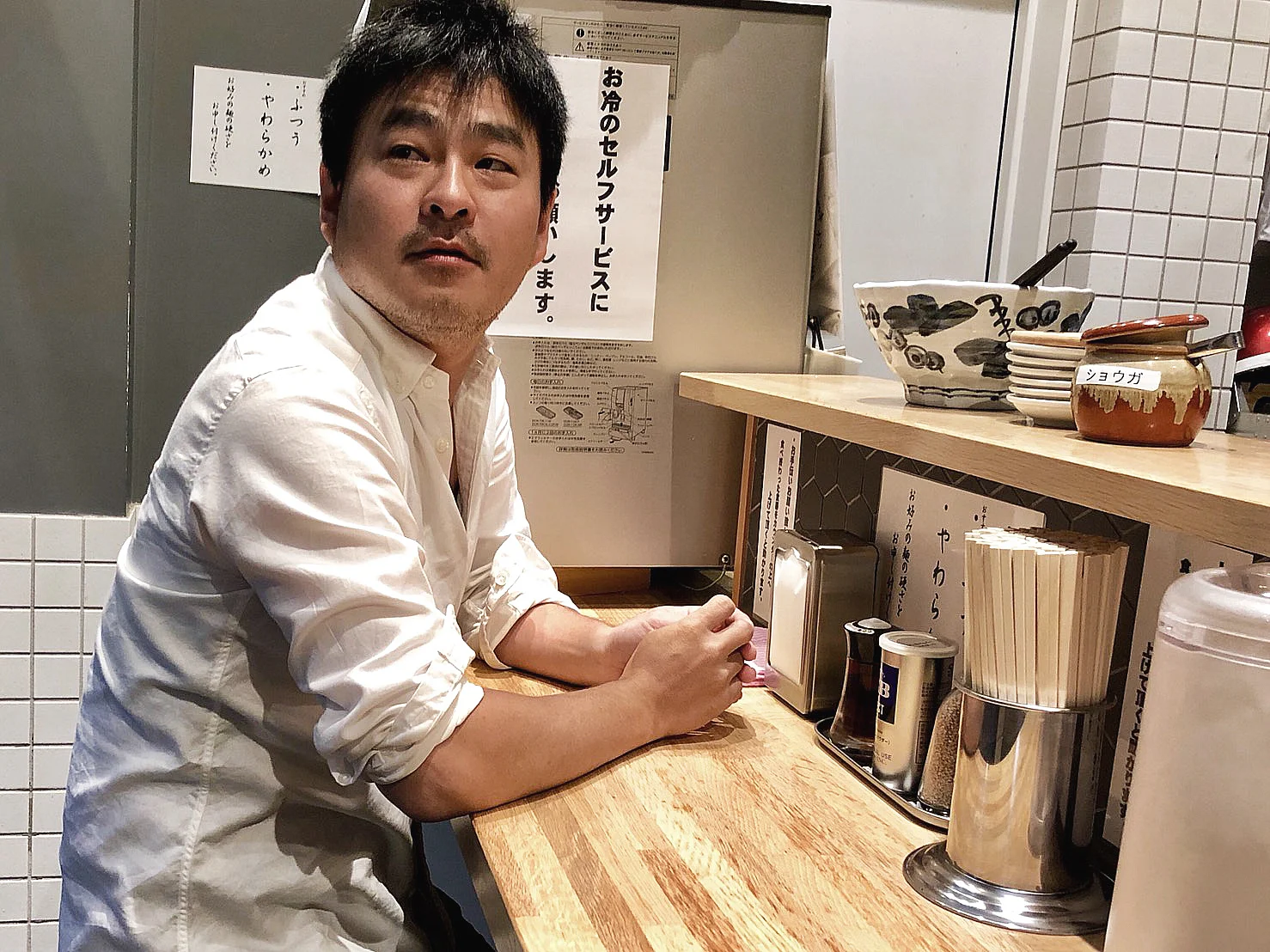 【ラーメン界レジェンドの10坪店舗 （路面店） 】 お客さまも、従業員も、 幸せにするために必要な経営努力とは