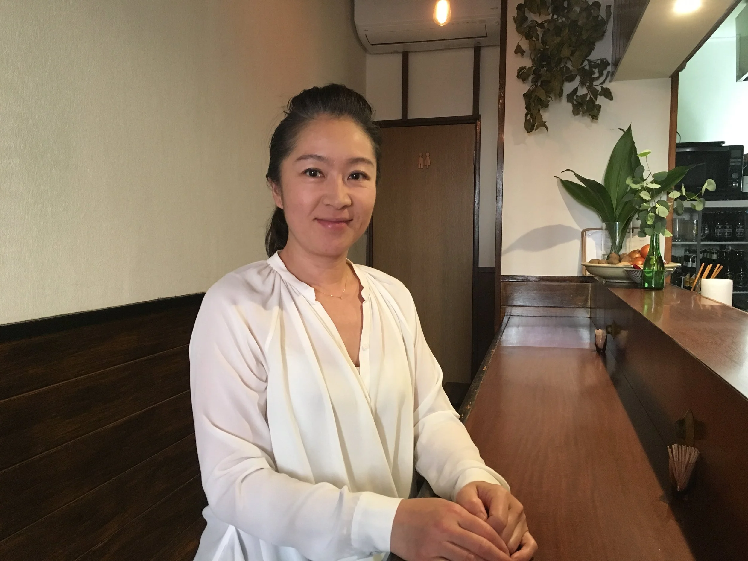 【10坪不動産開業インタビュー （路面店） 】三軒茶屋の10坪店舗！大手電機メーカーから脱サラ独立。女手ひとつで「和酒とおばんざい　純々」を切り盛りする、佐野さんにインタビュー！〈後編〉