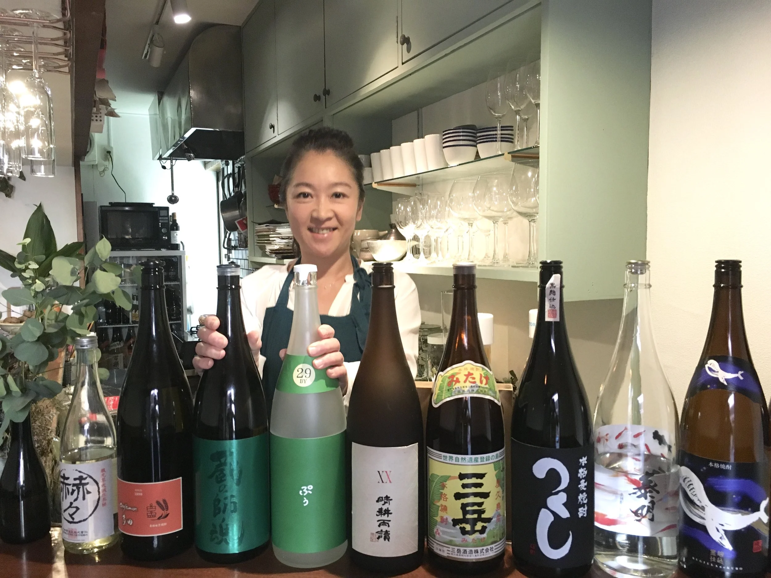 【10坪不動産開業インタビュー （路面店） 】三軒茶屋の10坪店舗！大手電機メーカーから脱サラ独立。女手ひとつで「和酒とおばんざい　純々」を切り盛りする、佐野さんにインタビュー！〈前編〉
