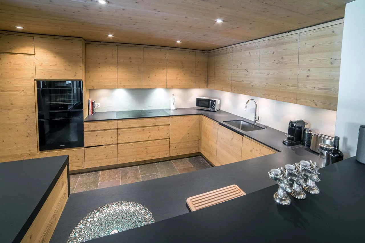 18_Kitchen 2.jpg