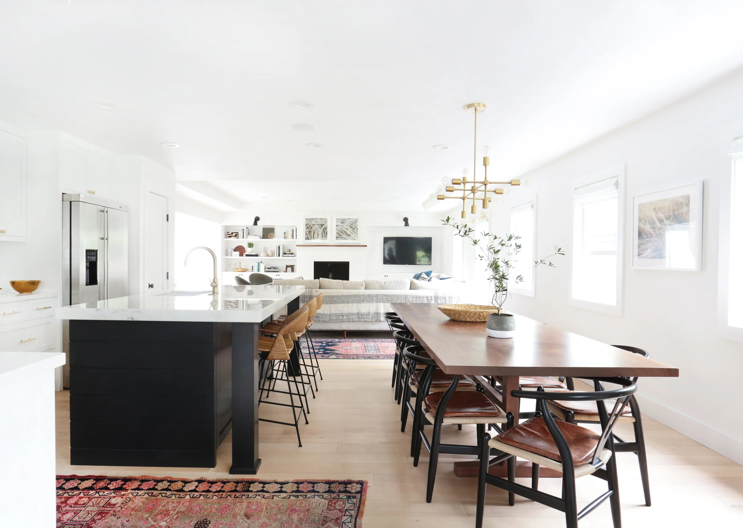 via Amber Interiors