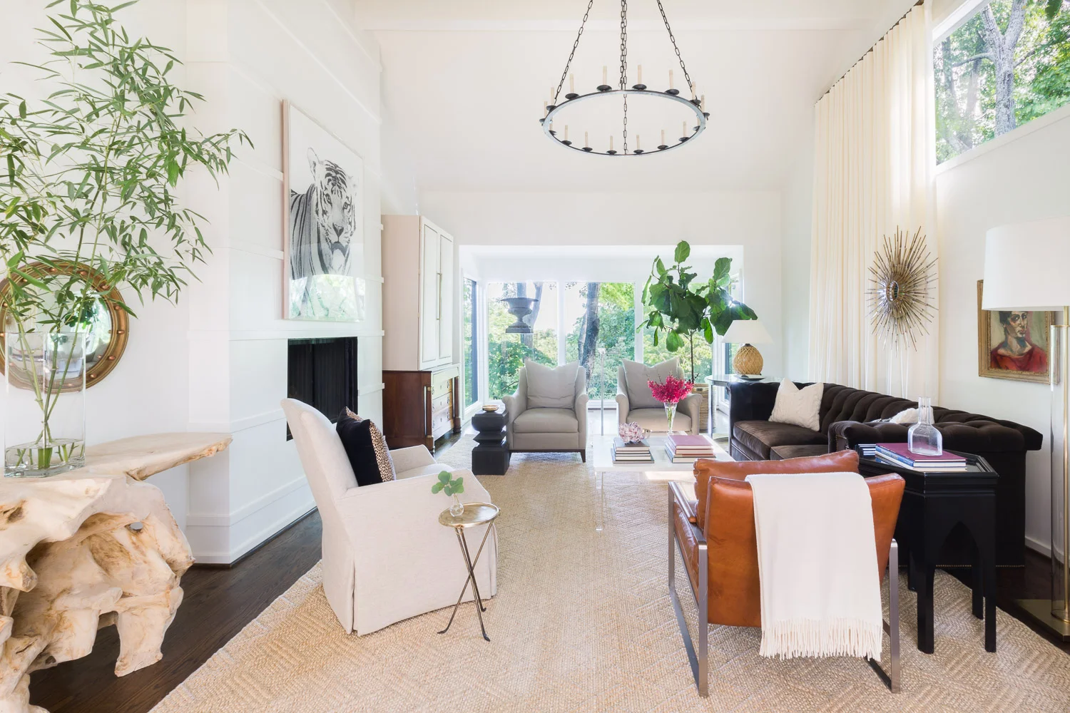 VIA DECORAID