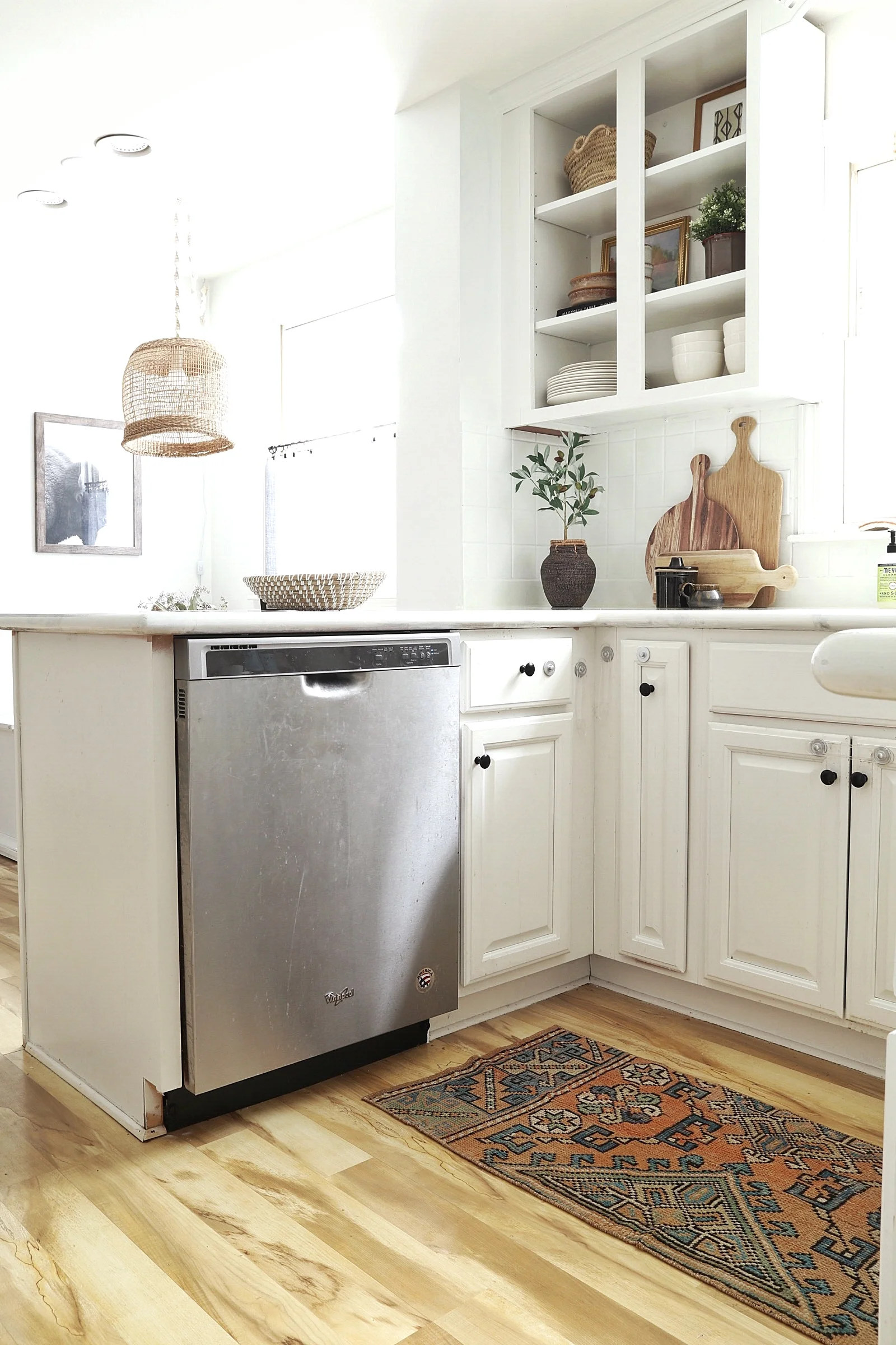 vintage-turkish-rug-kitchen.jpg