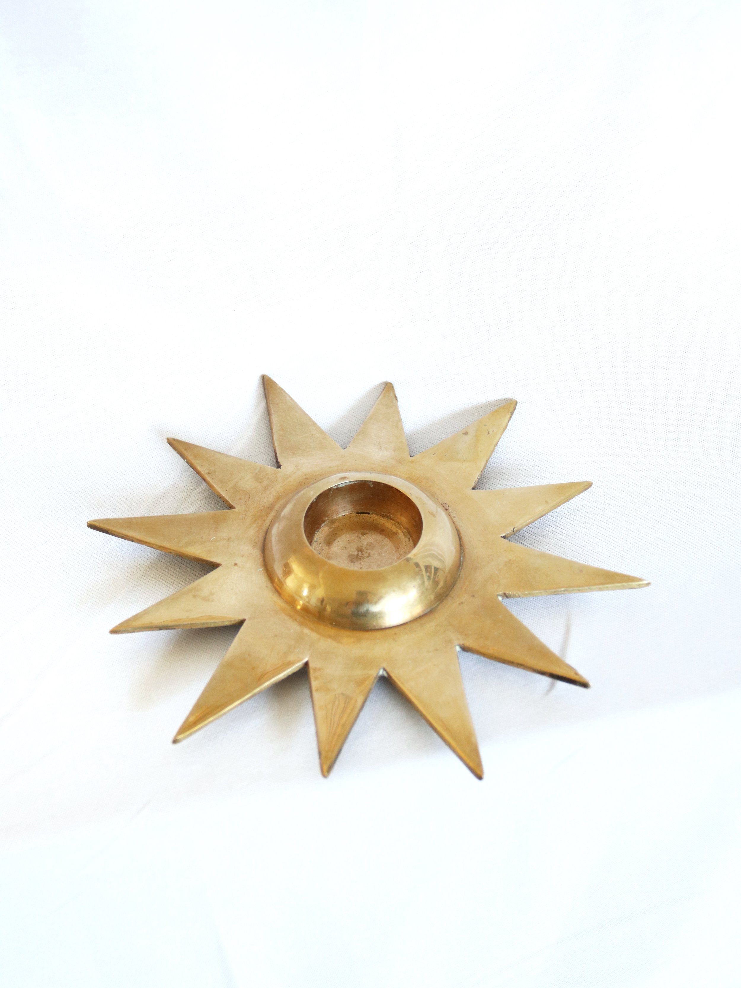 vintage-brass-sunburst-candle-holder.jpg