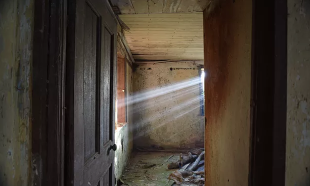'Post Memory from a Lost Country, Pt I, Video still, Dimensions Variable.png