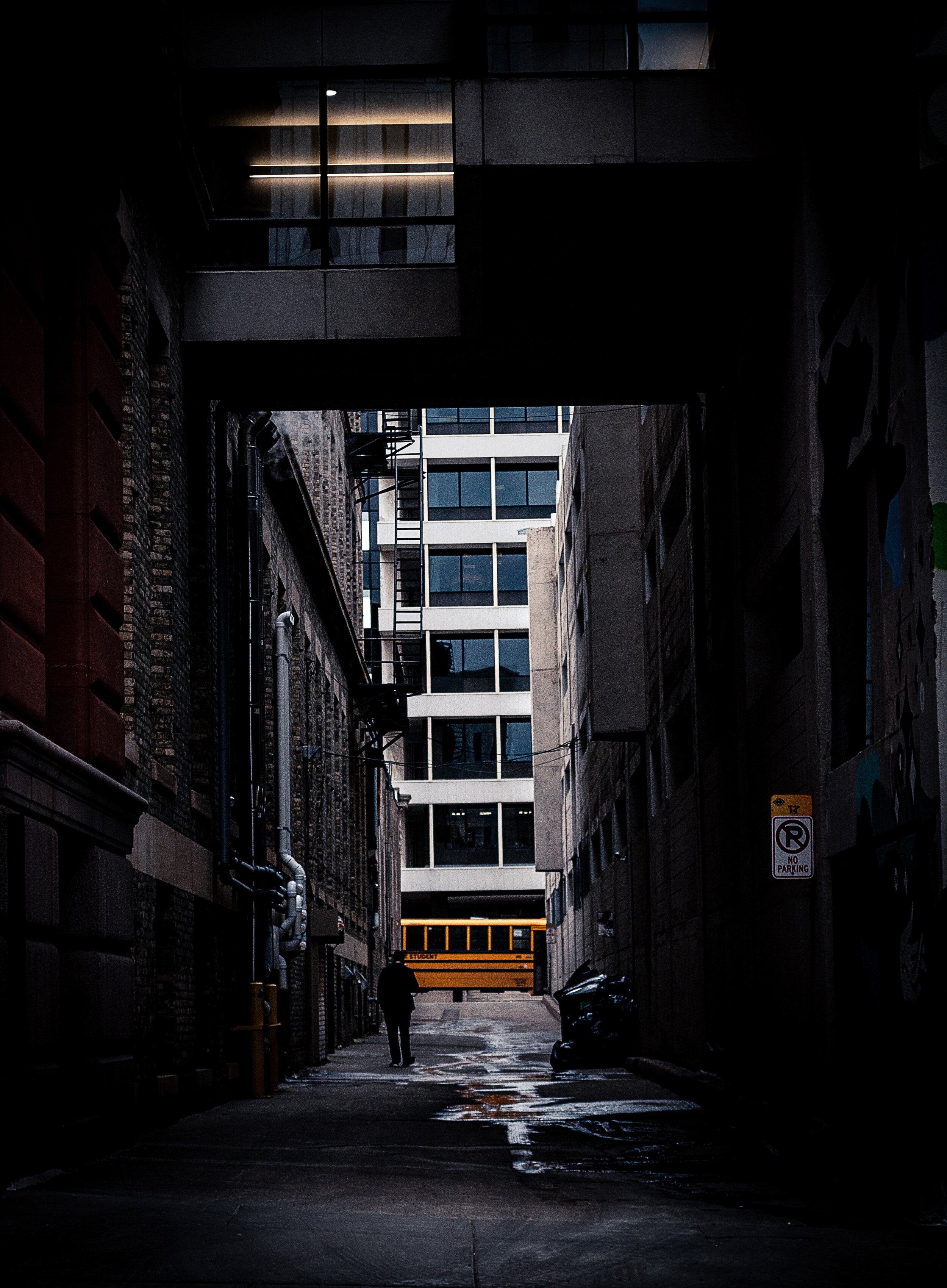 alex-simpson-aK-QjMtBASc-unsplash.jpg