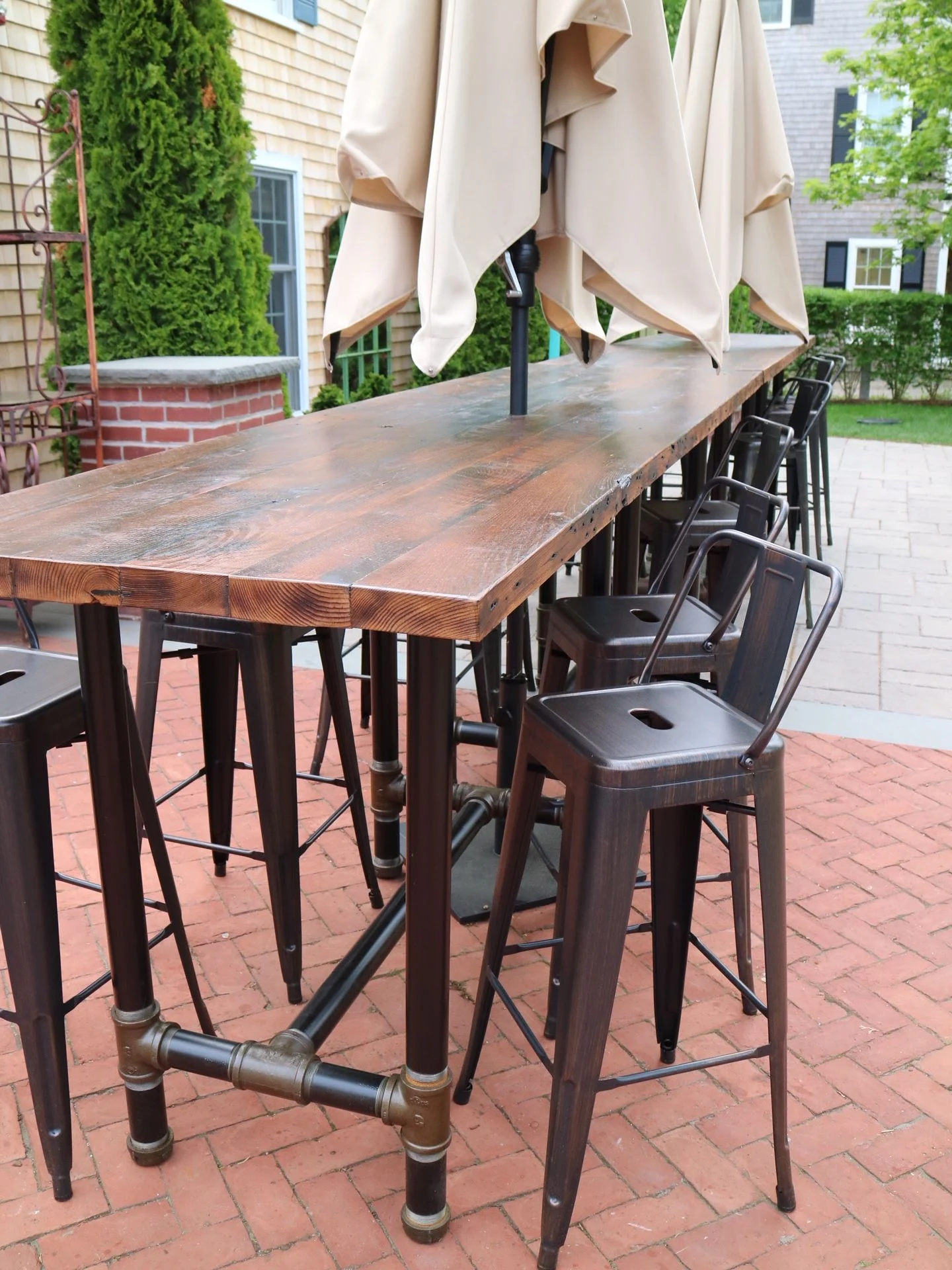 clarion table3.jpg