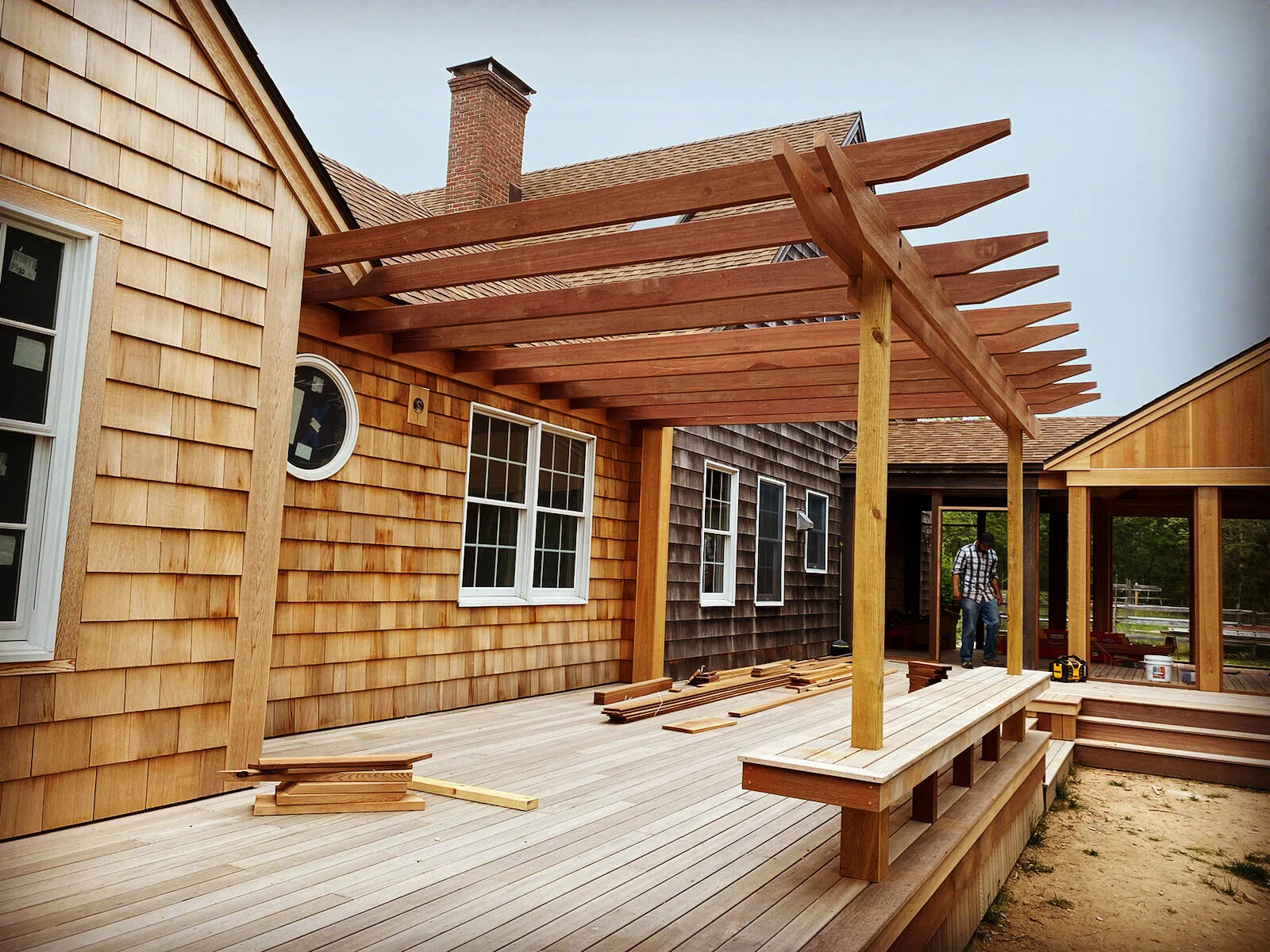 plotkinpergola.JPG