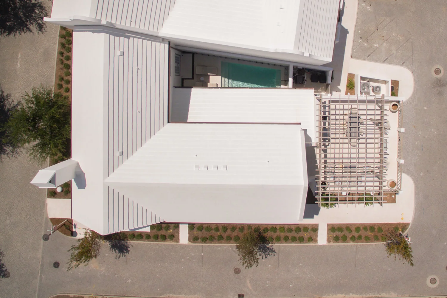 094_UGI_109NCharles_drone.jpg