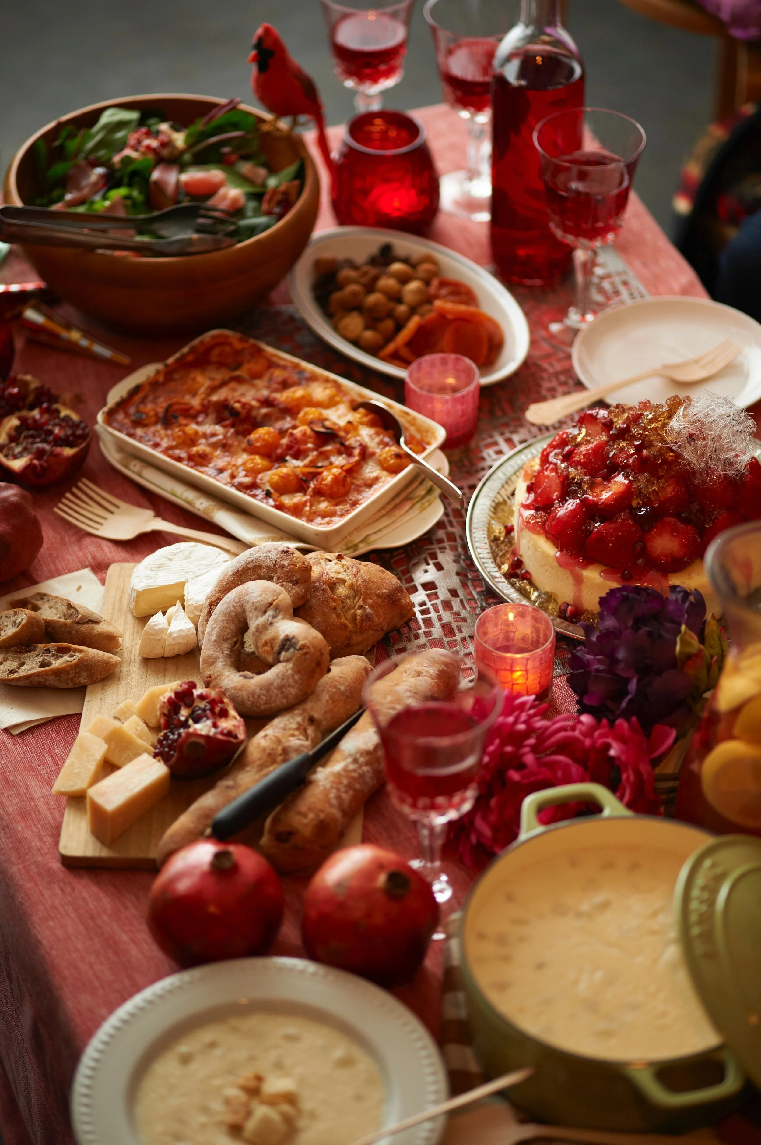 bowl-bread-dinner-65060.jpg