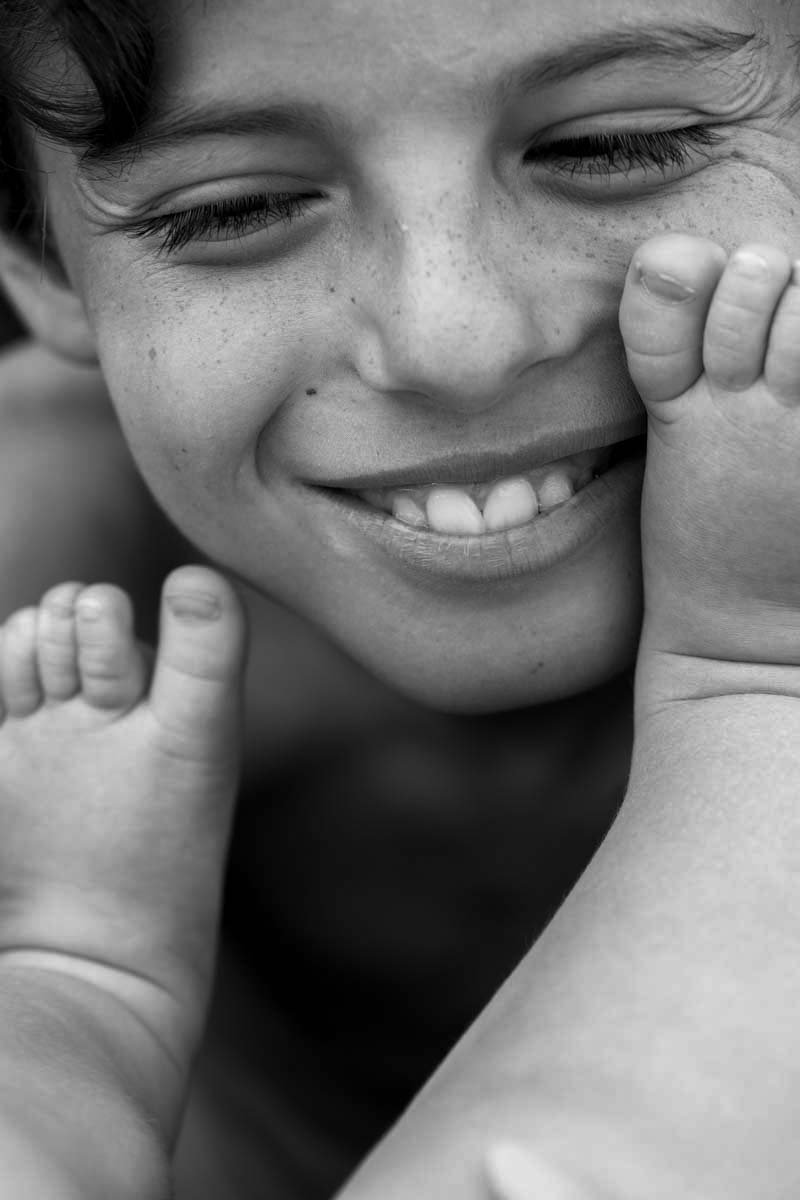 230404_Drucker_Chelsea_Family_Kids_Backyard_Miami _095_BW.jpg
