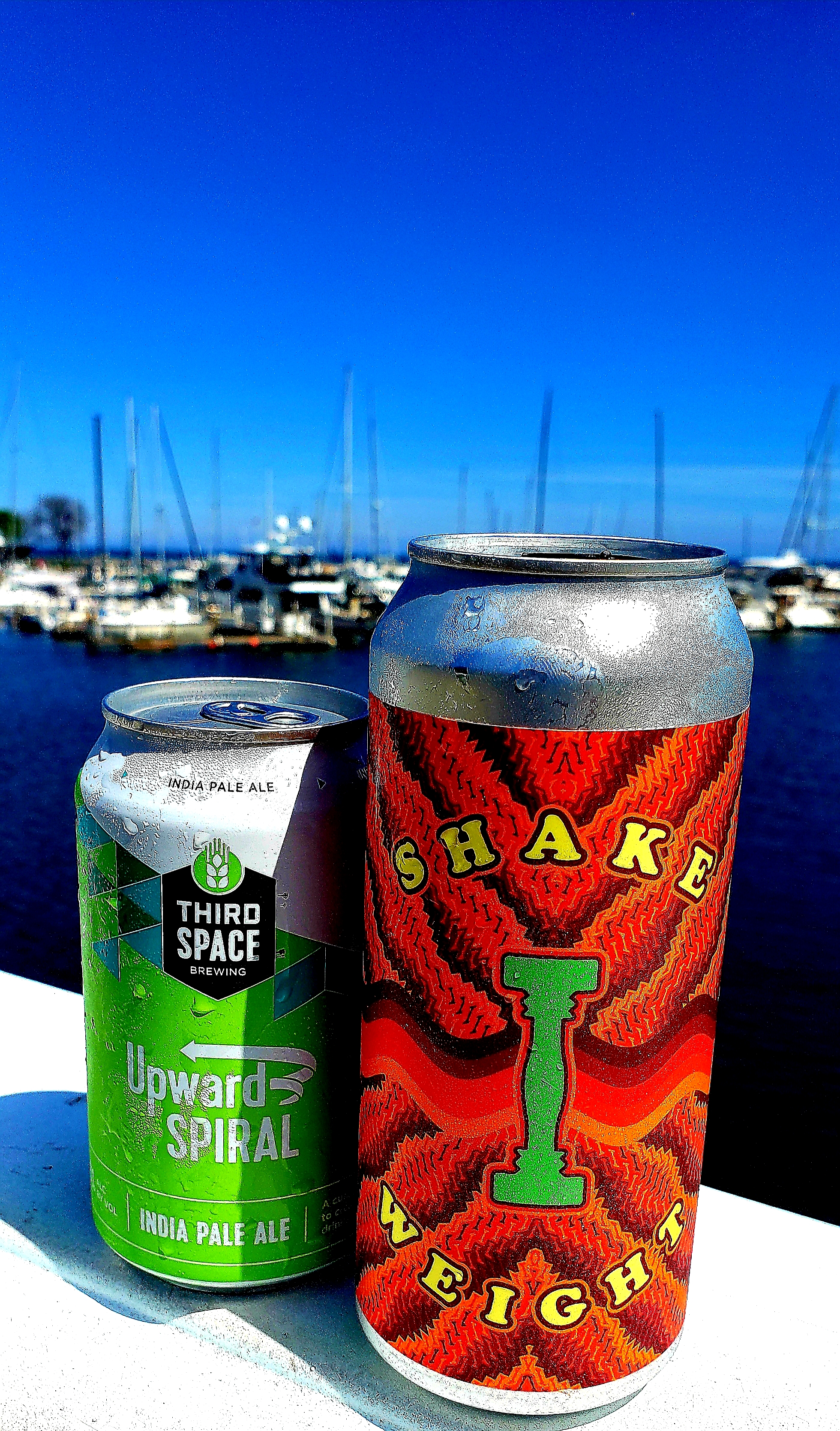 The vibe at MKE’s lakefront is so chill. You find yourself enjoying the break with Third Space’s Upward Spiral and Eagle Park’s Shake Weight.