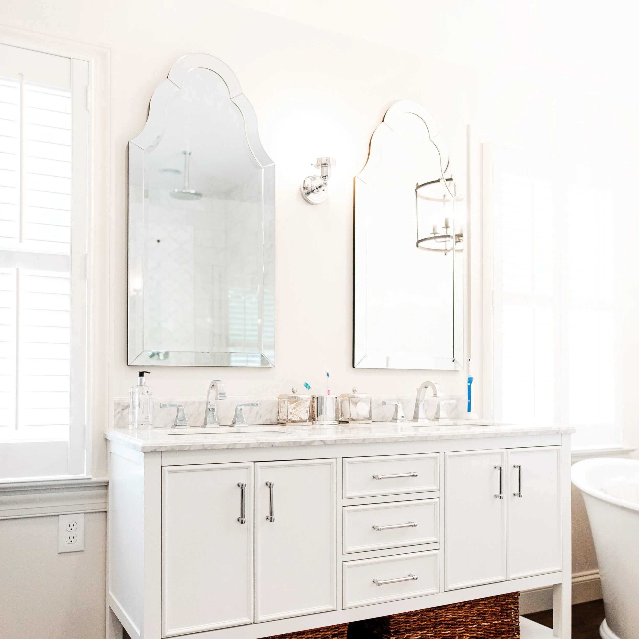 THE DAVIS HOME MASTER BEDROOM &amp; BATHROOM