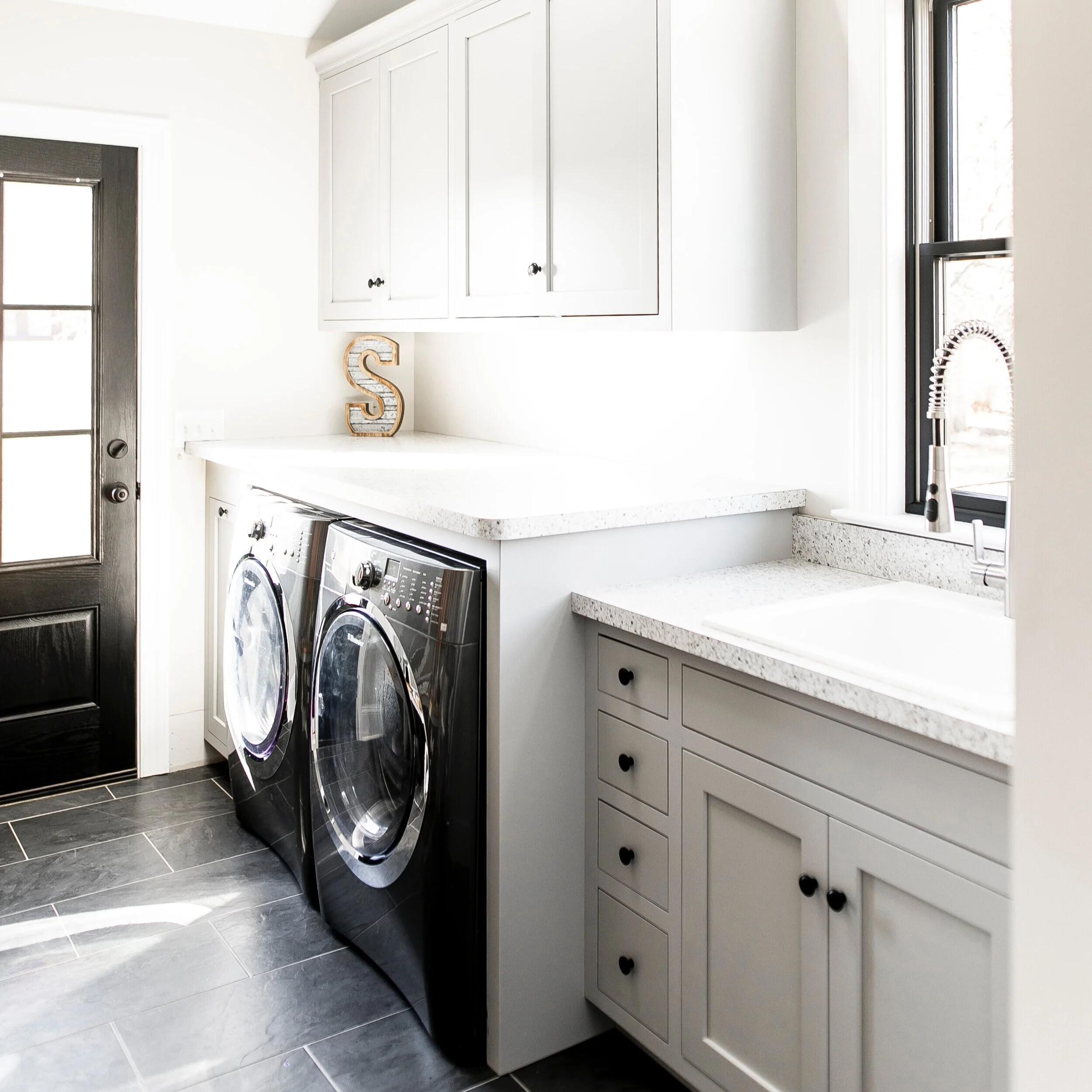 THE SMUCKER LAUNDRY ROOM