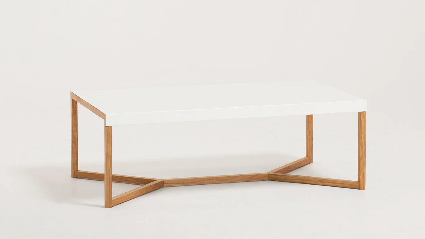 trivia_coffee_table_03.jpg