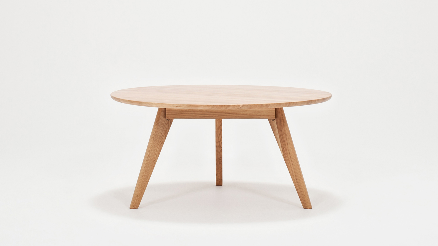 tate_coffee_table_front_02.jpg