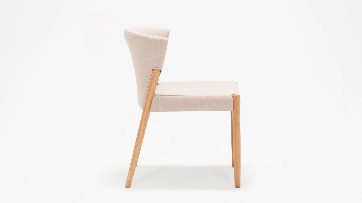 wren_upholstered_dining_chair_oak_beige_side_01.jpg