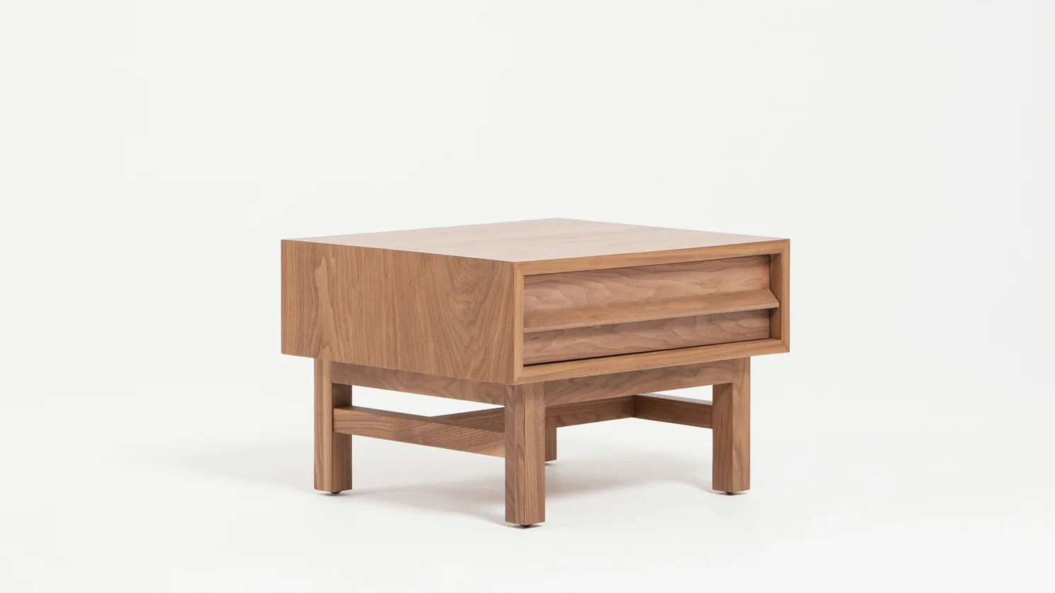 marcel_nightstand_corner_01.jpg
