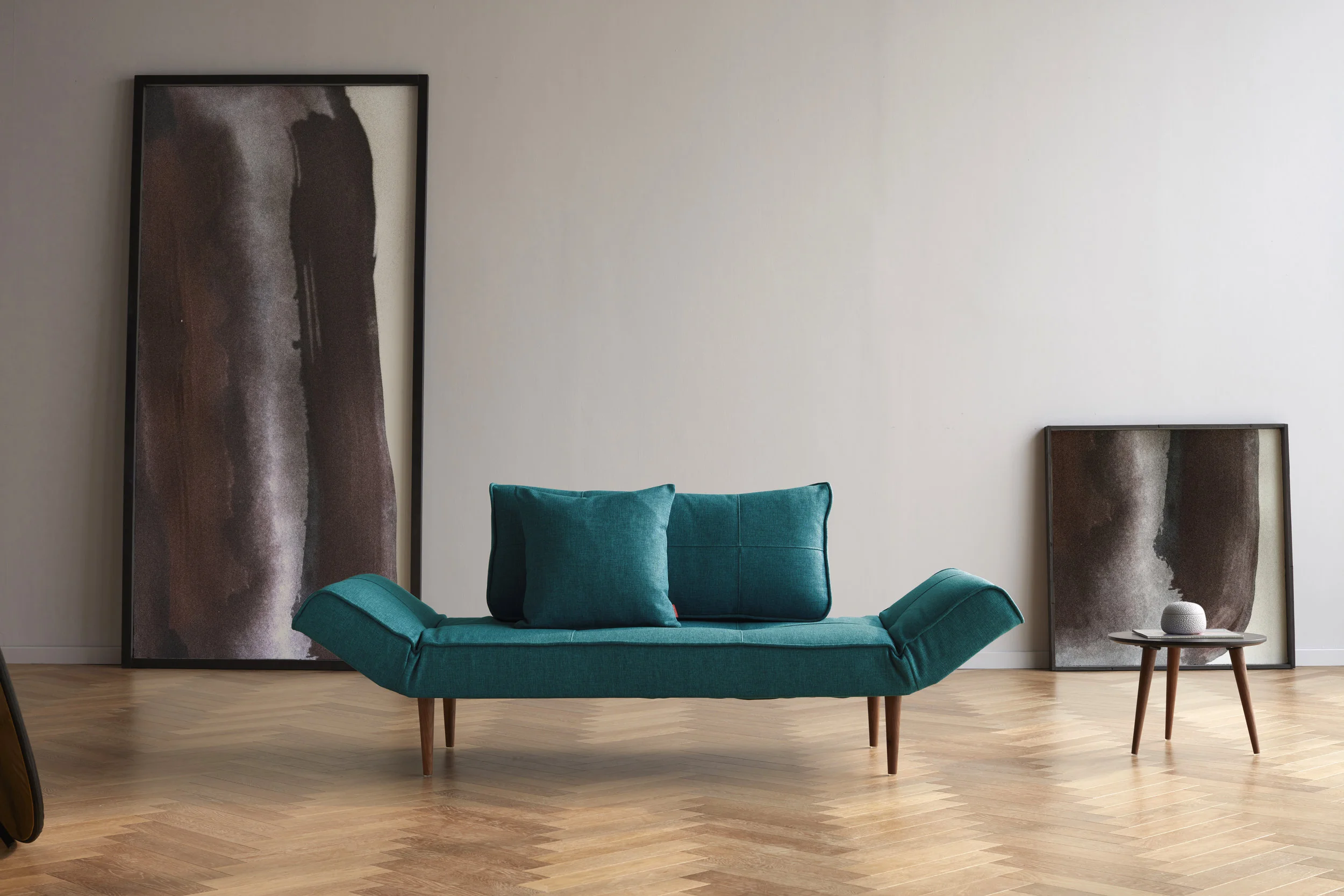 Zeal daybed 522 02 .jpg