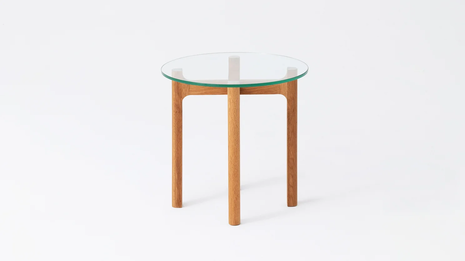 Place Round End Table Oak - EQ3 - M Collection NYC 2.jpg
