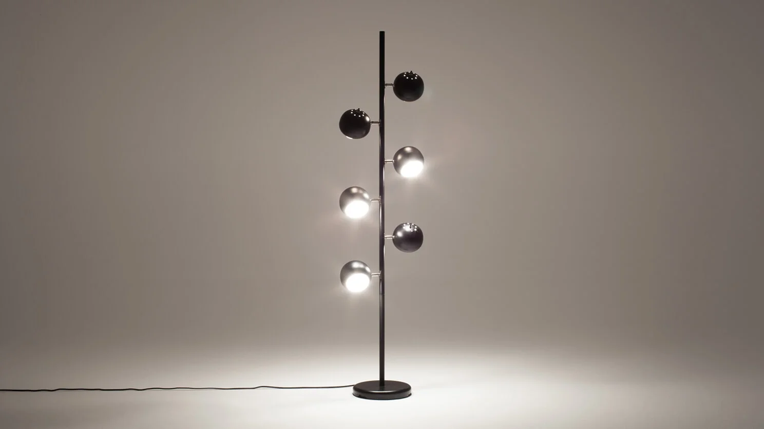 Six Globe Floor Lamp - Black - EQ3 - M Collection NYC 3.jpg