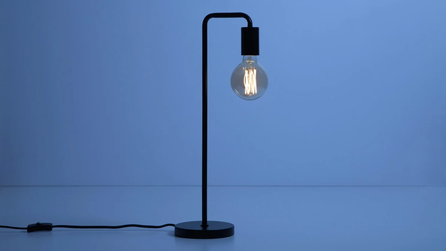 Metro Table Lamp - Black - EQ3 - M Collection NYC 1.jpg
